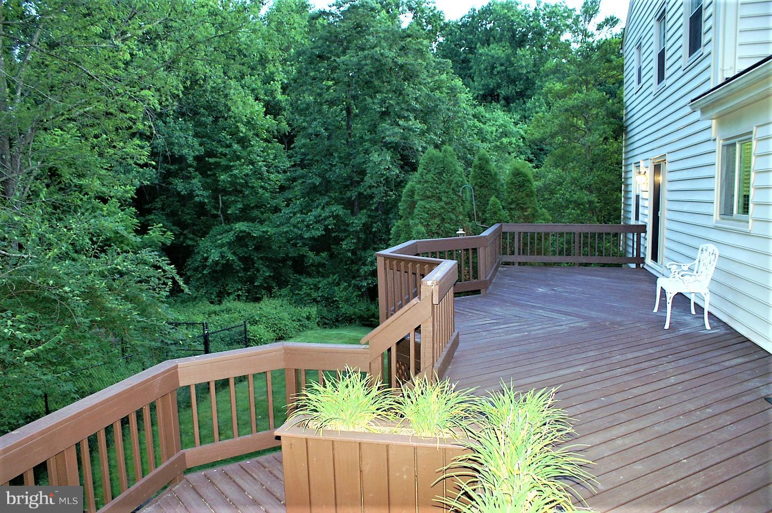 WILLOWRUN - Residential