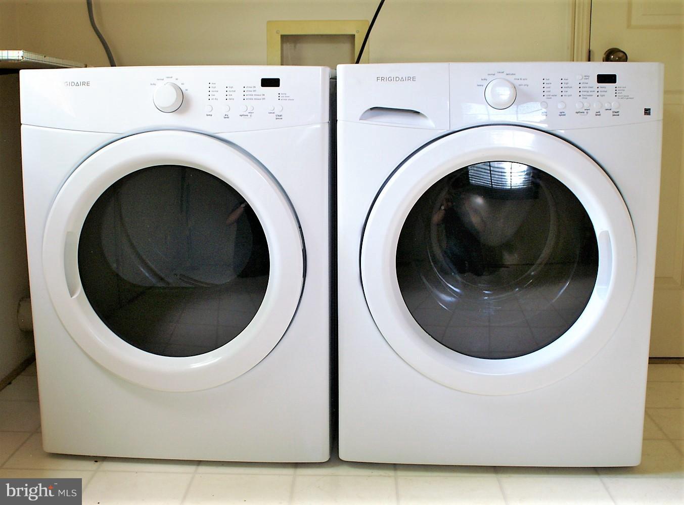 WILLOWRUN - Residential