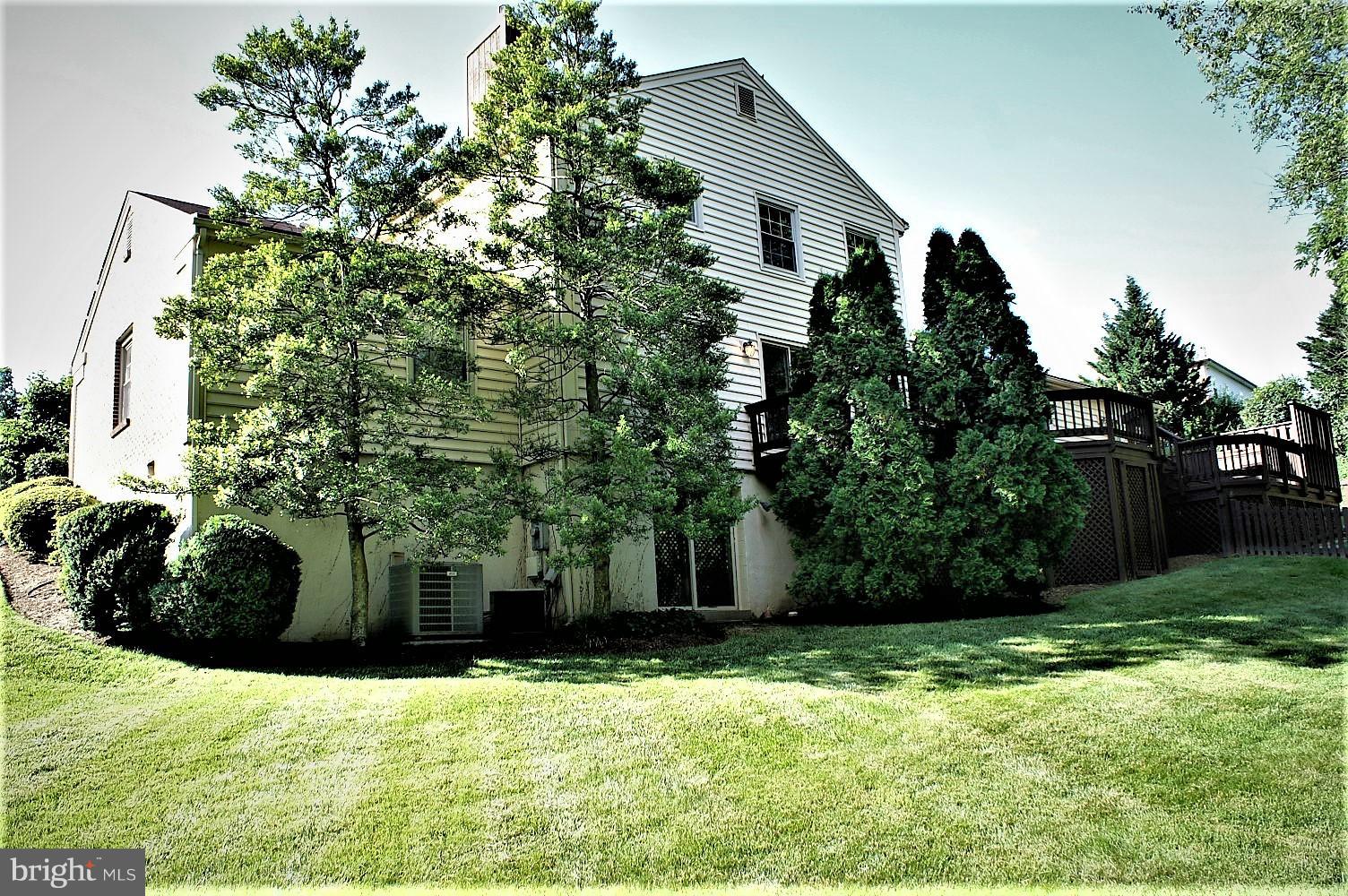 WILLOWRUN - Residential