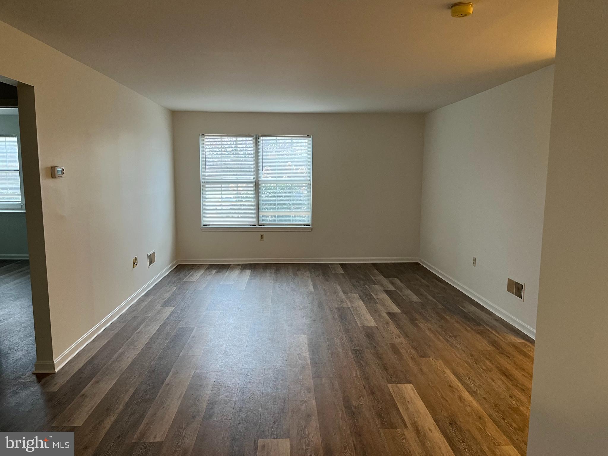 SEVEN OAKS - Residential Lease