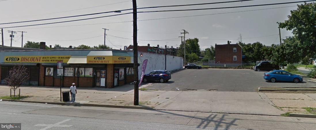 Prime opportunity for businesses seeking a strategic location in Baltimore's retail market.
Situated in high traffic area on E. Patapsco Avenue with easy access to 95, 895 and Route 2. This property offers excellent visibility and accessibility.
Ideally suited for various retail operations, including pharmacies and laundromat.
Includes on-site paved parking lot.