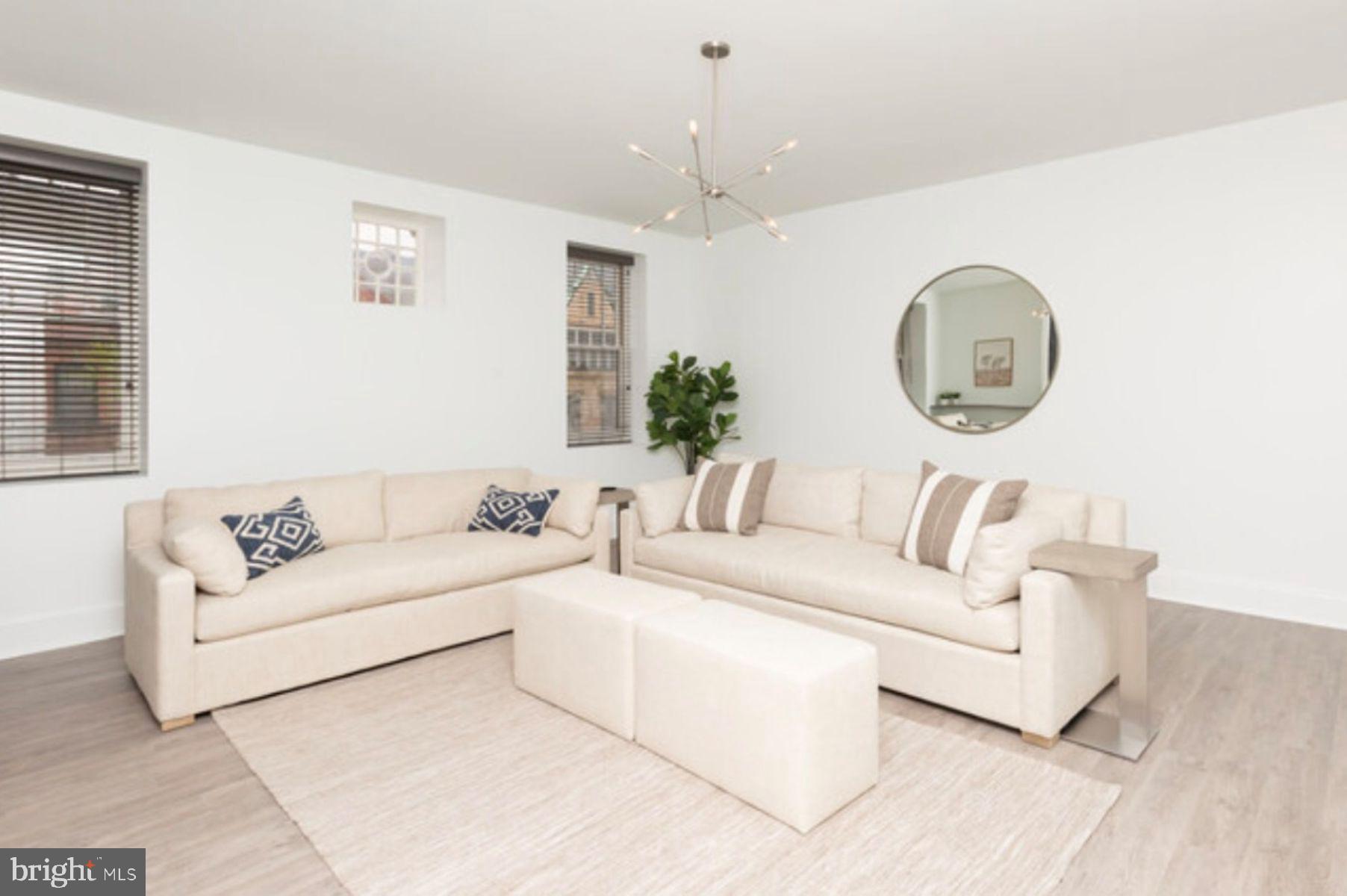 MOUNT VERNON PLACE HISTORIC DISTRICT - Residential Lease