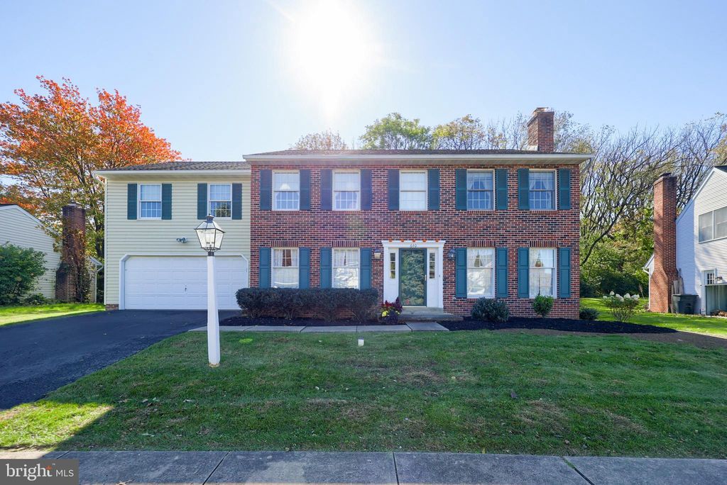 Photo of 640 Oxford Drive, LANCASTER, PA 17601 (MLS # PALA2071878)