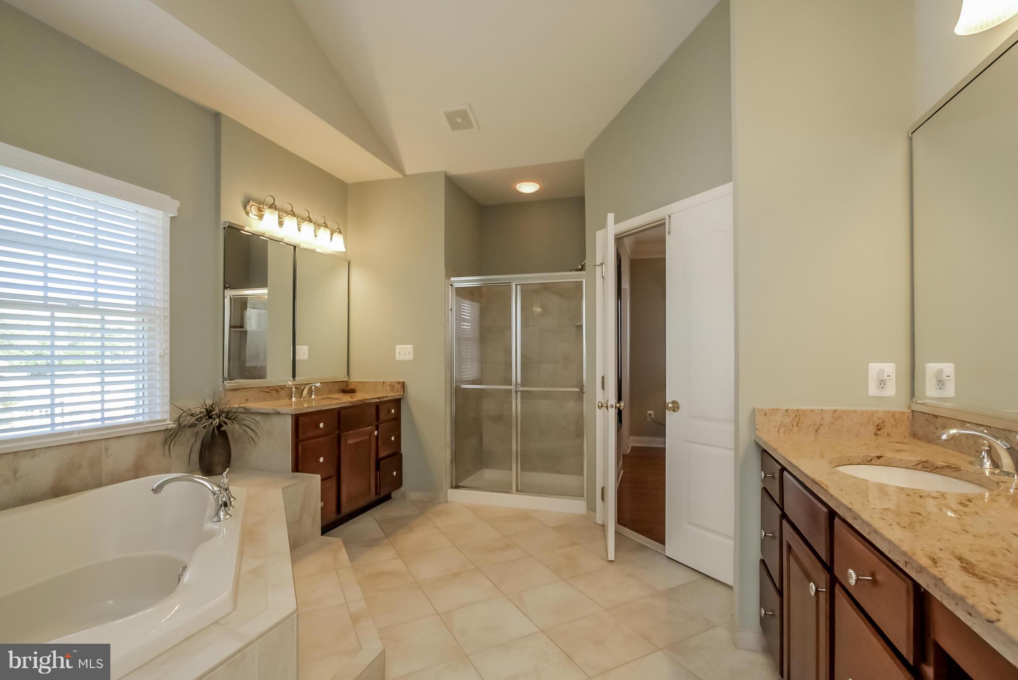 MARLBORO RIDGE-PHASE 1A - Residential