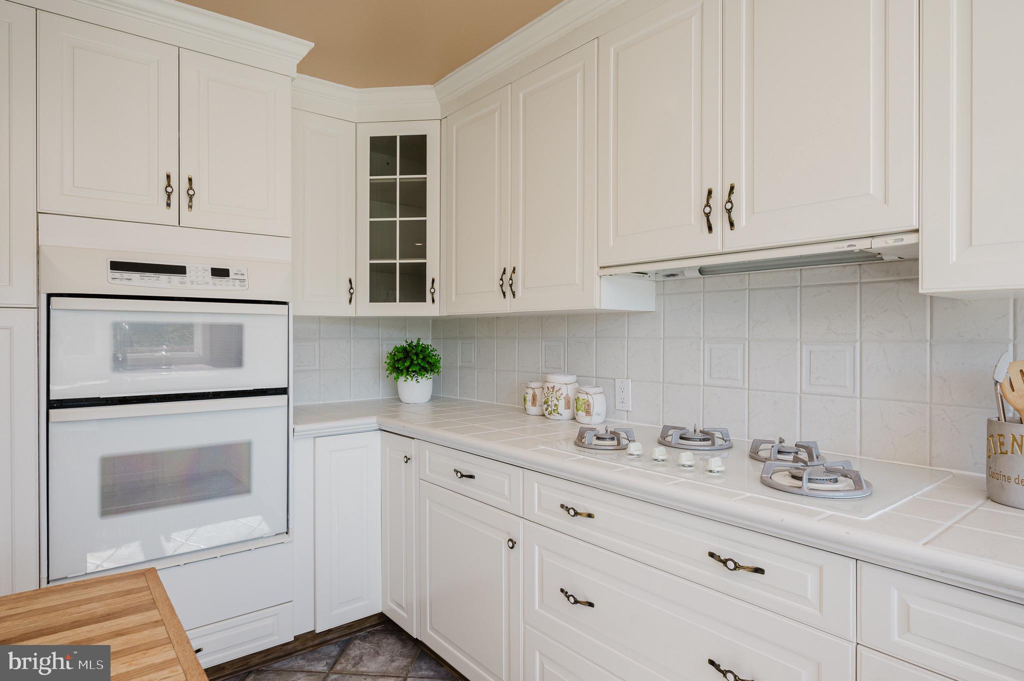 SHANE VALLEY - Residential