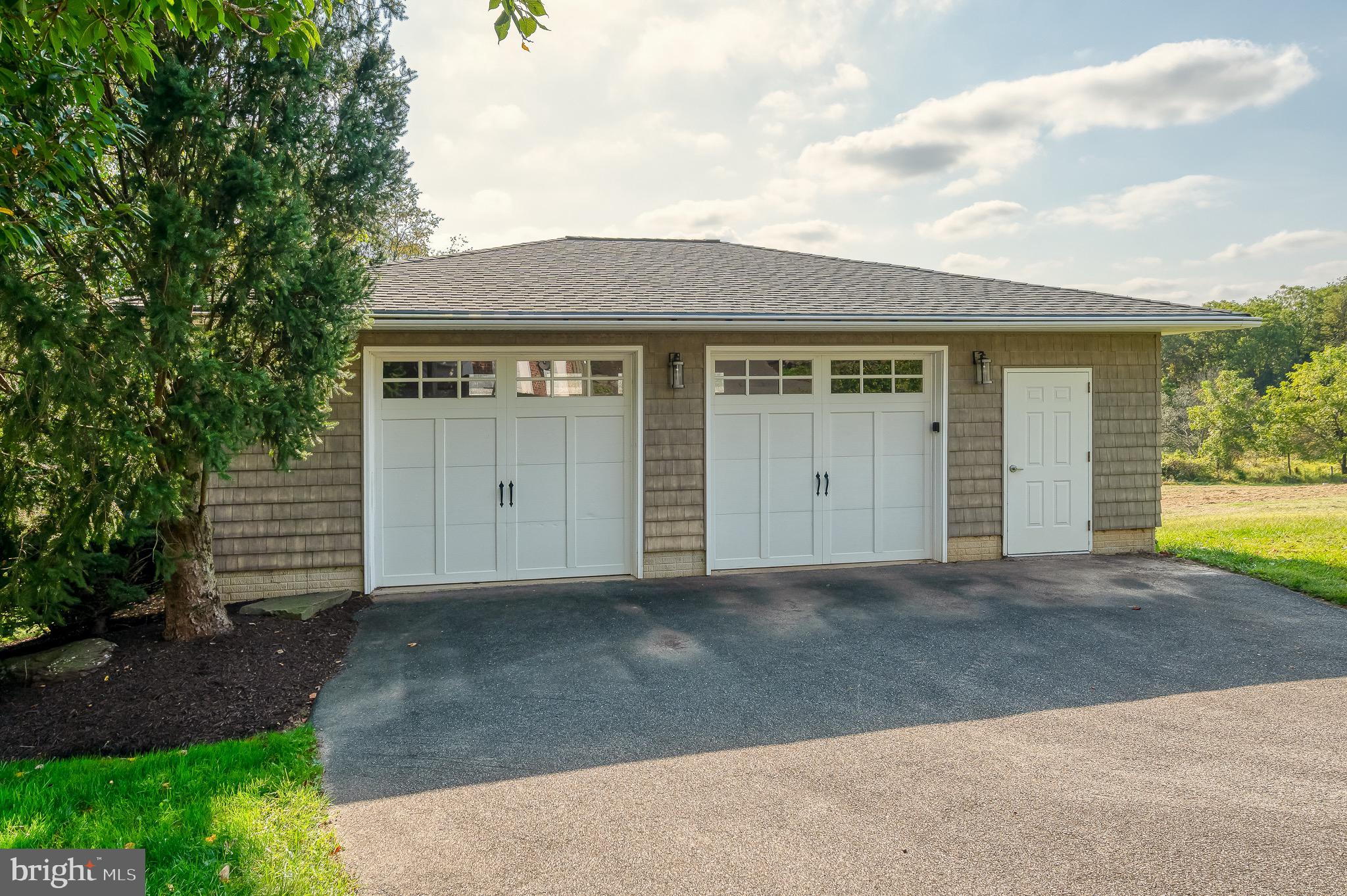 SHANE VALLEY - Residential