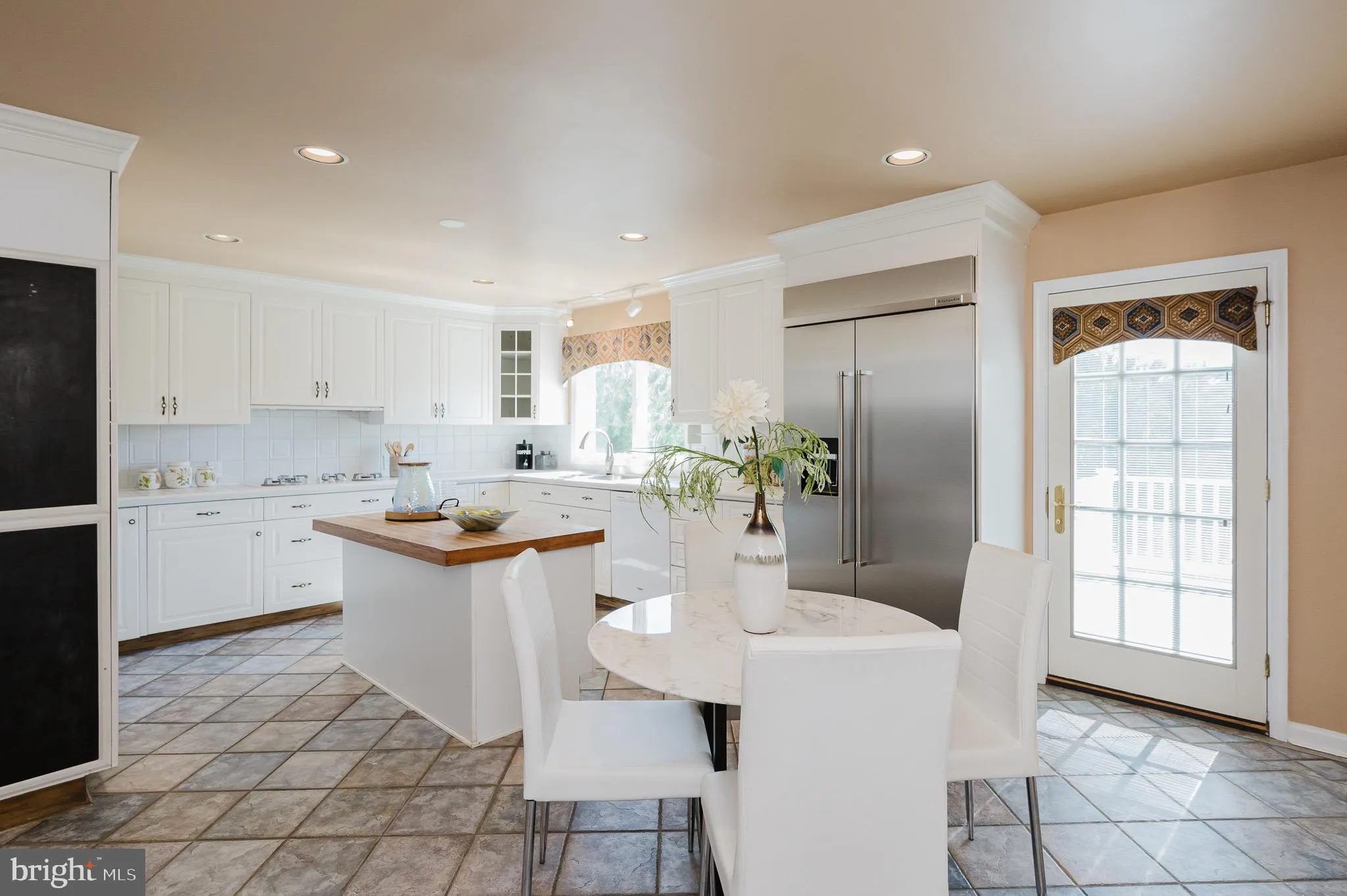 White Hall, Maryland 21161, United States, 3 Bedrooms Bedrooms, ,3 BathroomsBathrooms,Residential,Active,216238