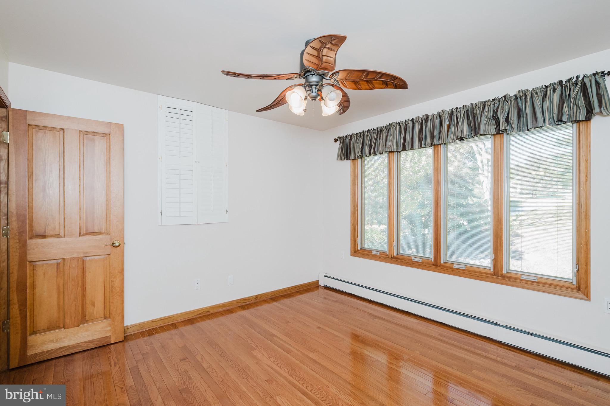 SHANE VALLEY - Residential