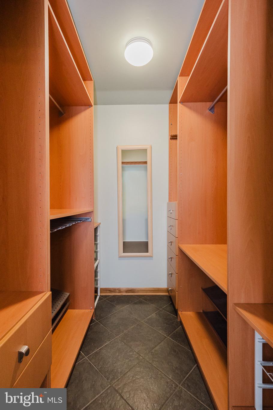 SHANE VALLEY - Residential