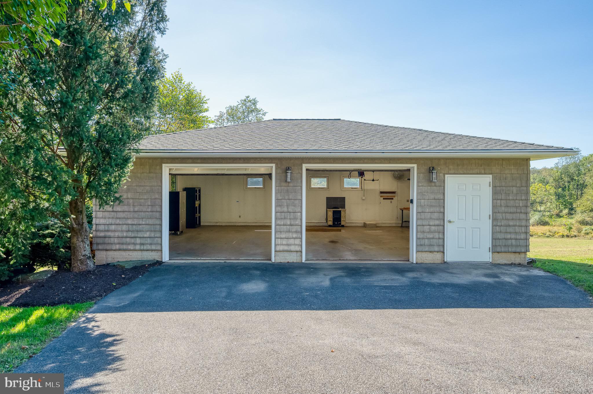 SHANE VALLEY - Residential