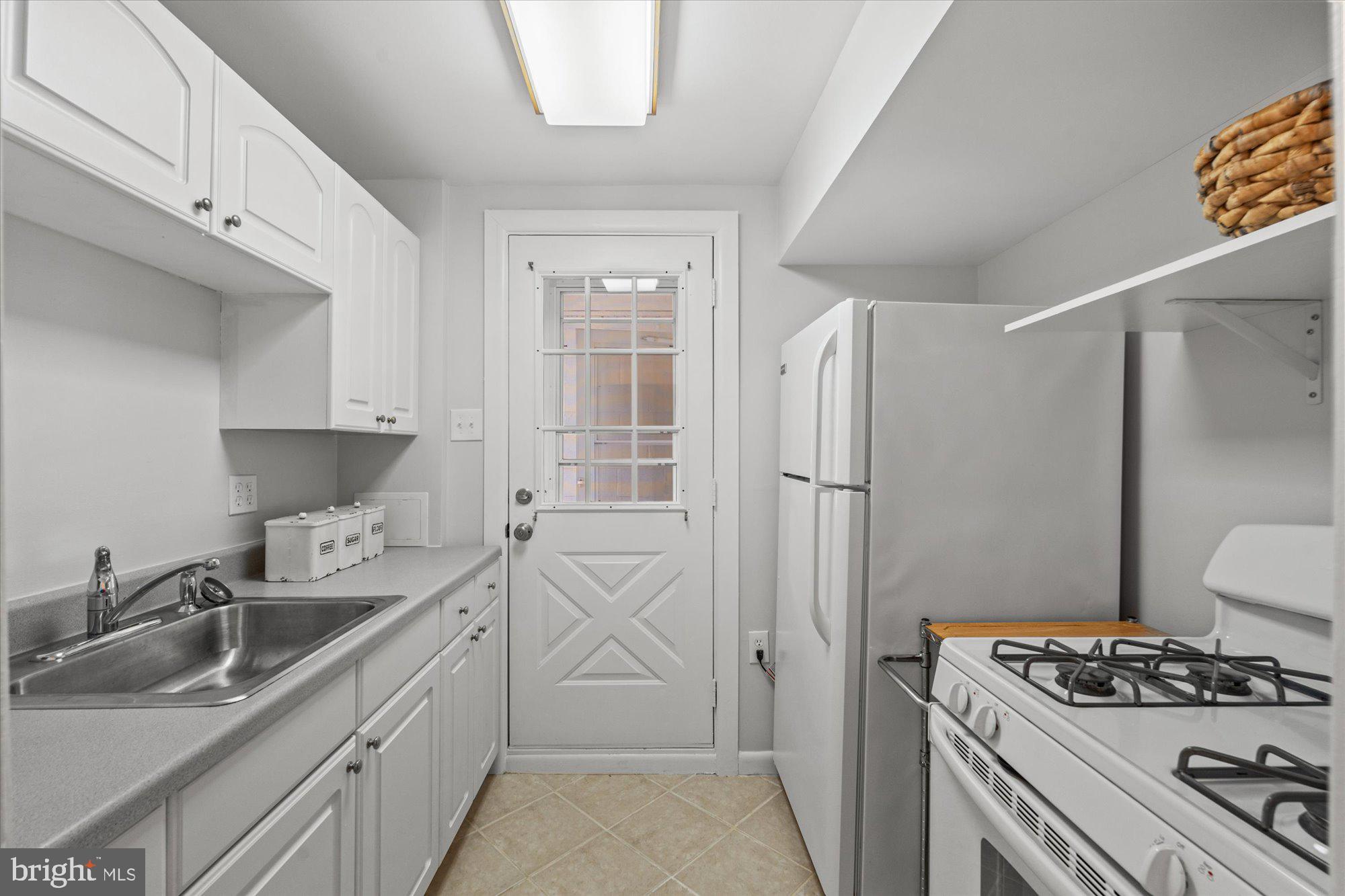 PARKER GRAY - Residential