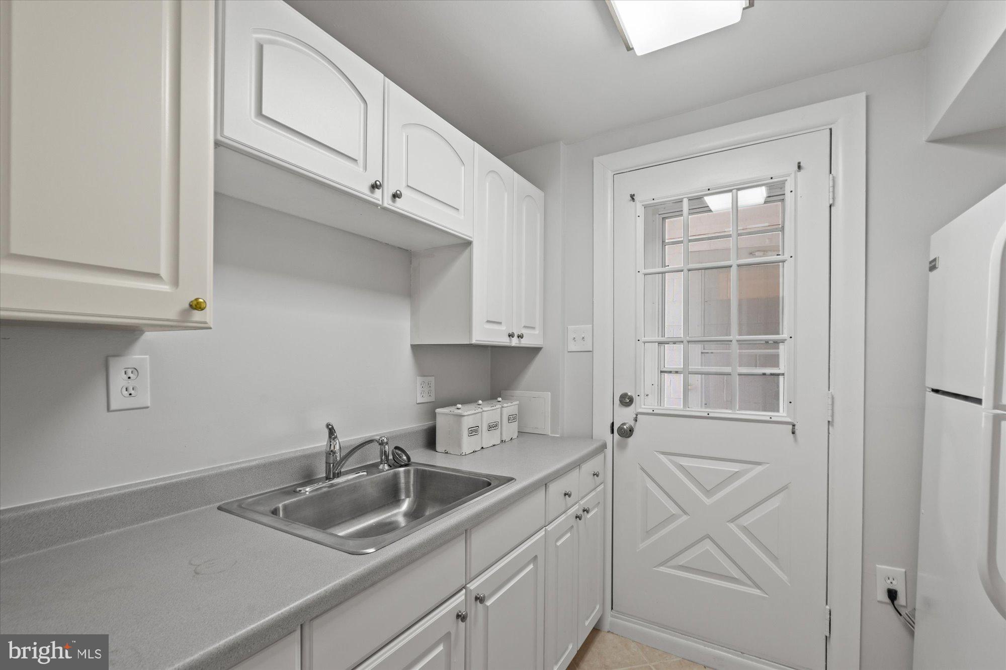 PARKER GRAY - Residential