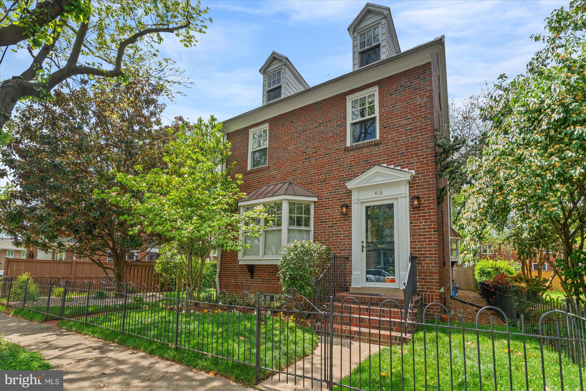 PARKER GRAY - Residential