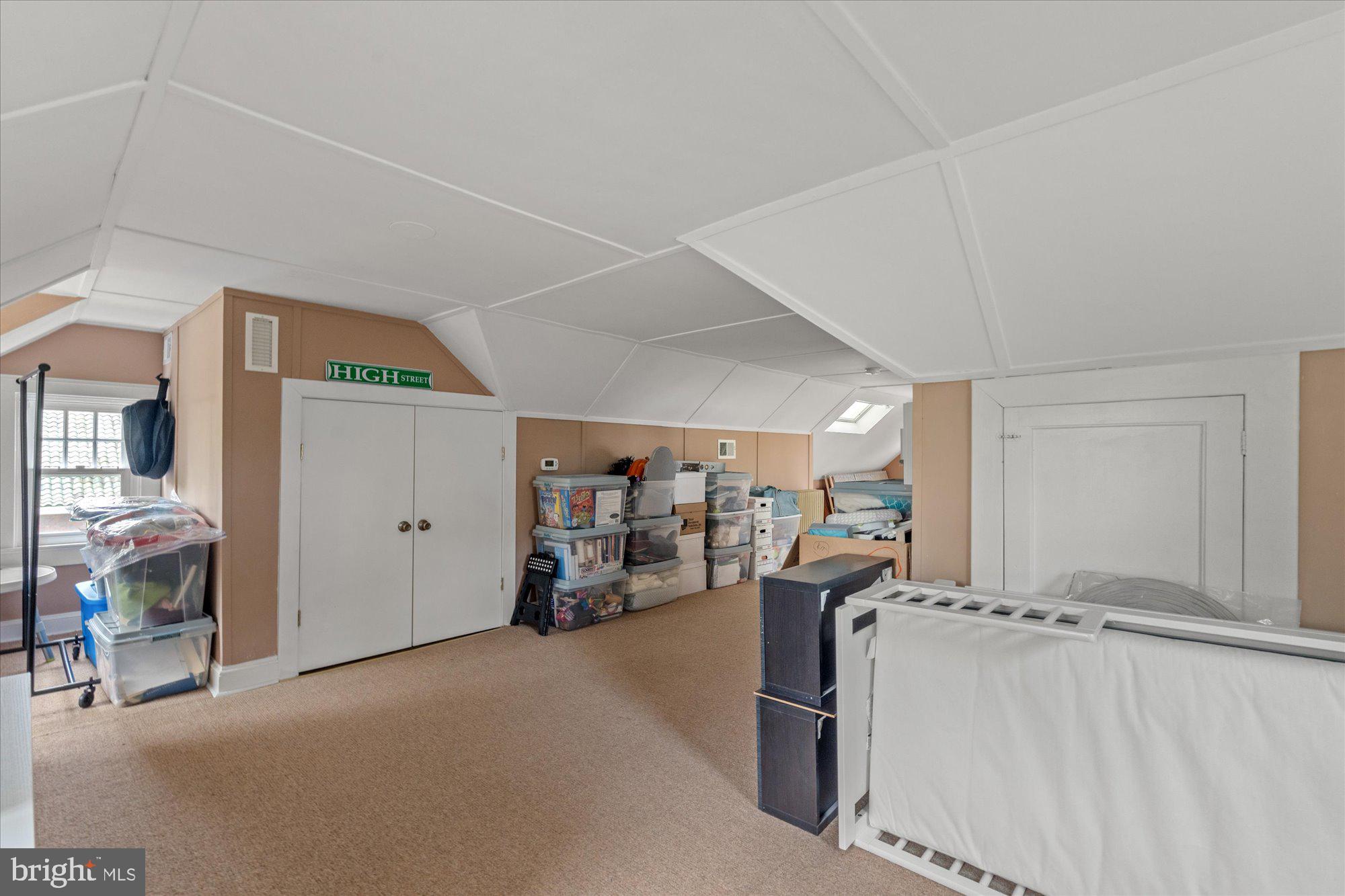 PARKER GRAY - Residential