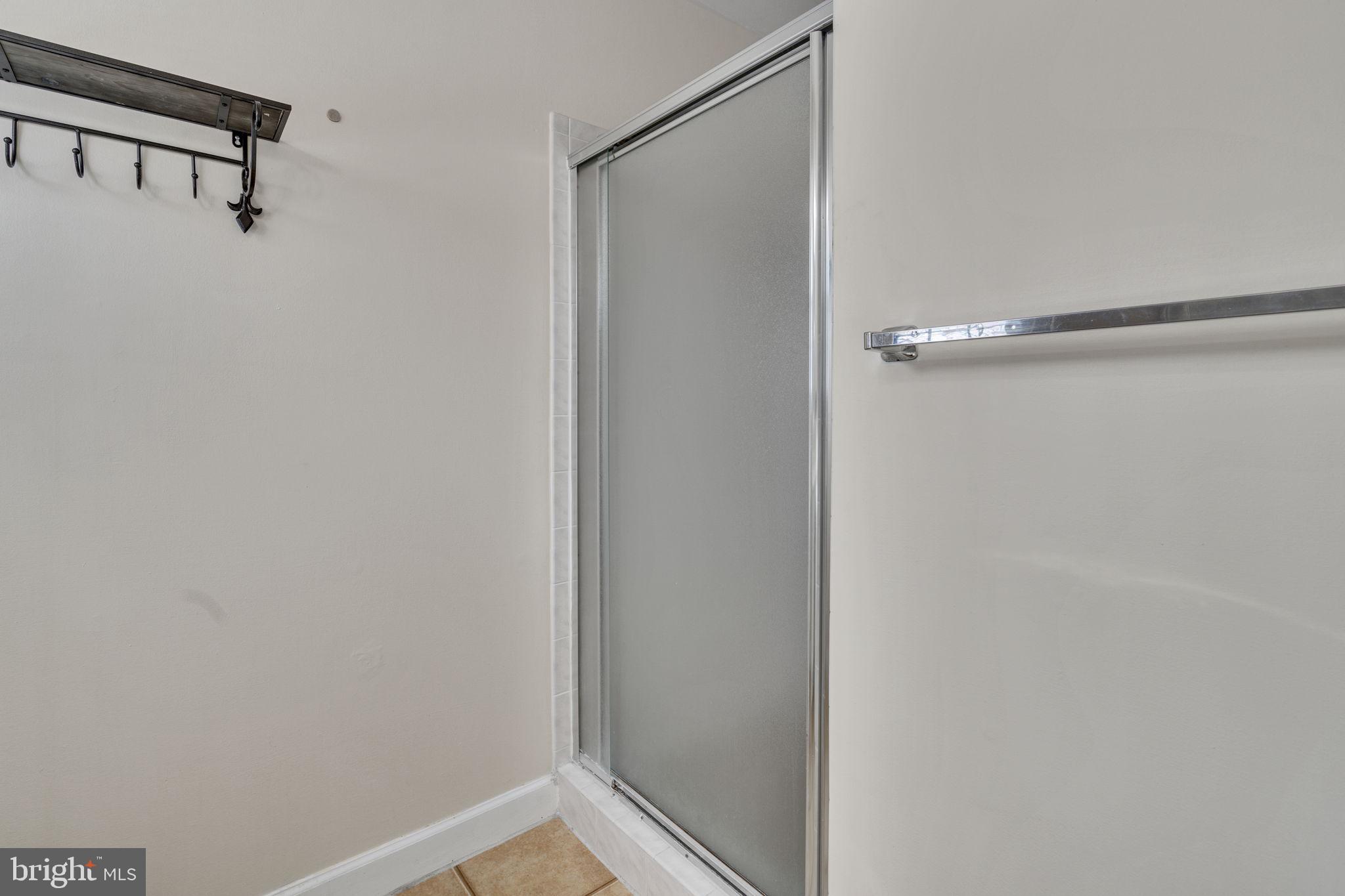 ORANGE HUNT ESTATES - Residential Lease