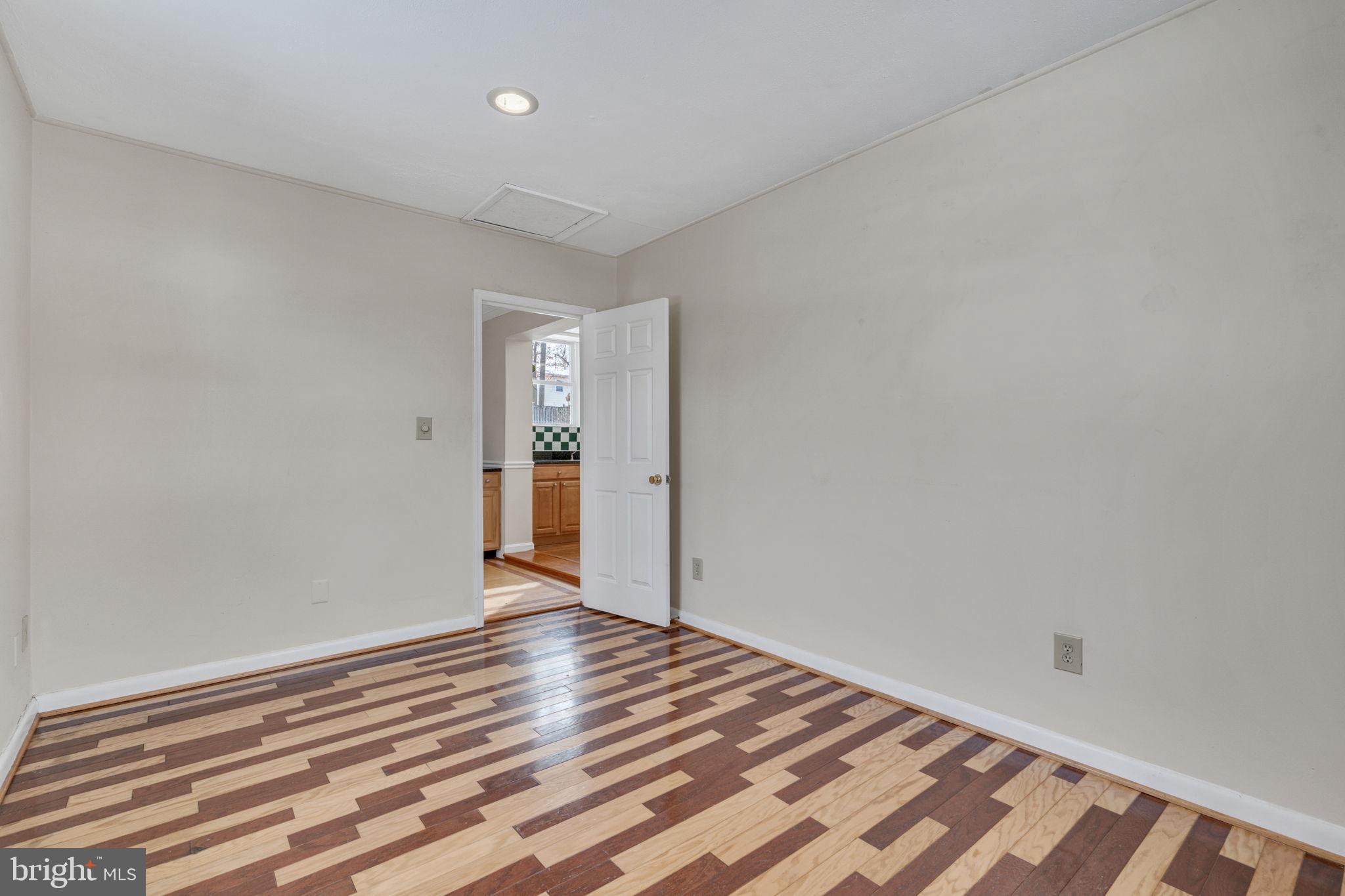 ORANGE HUNT ESTATES - Residential Lease