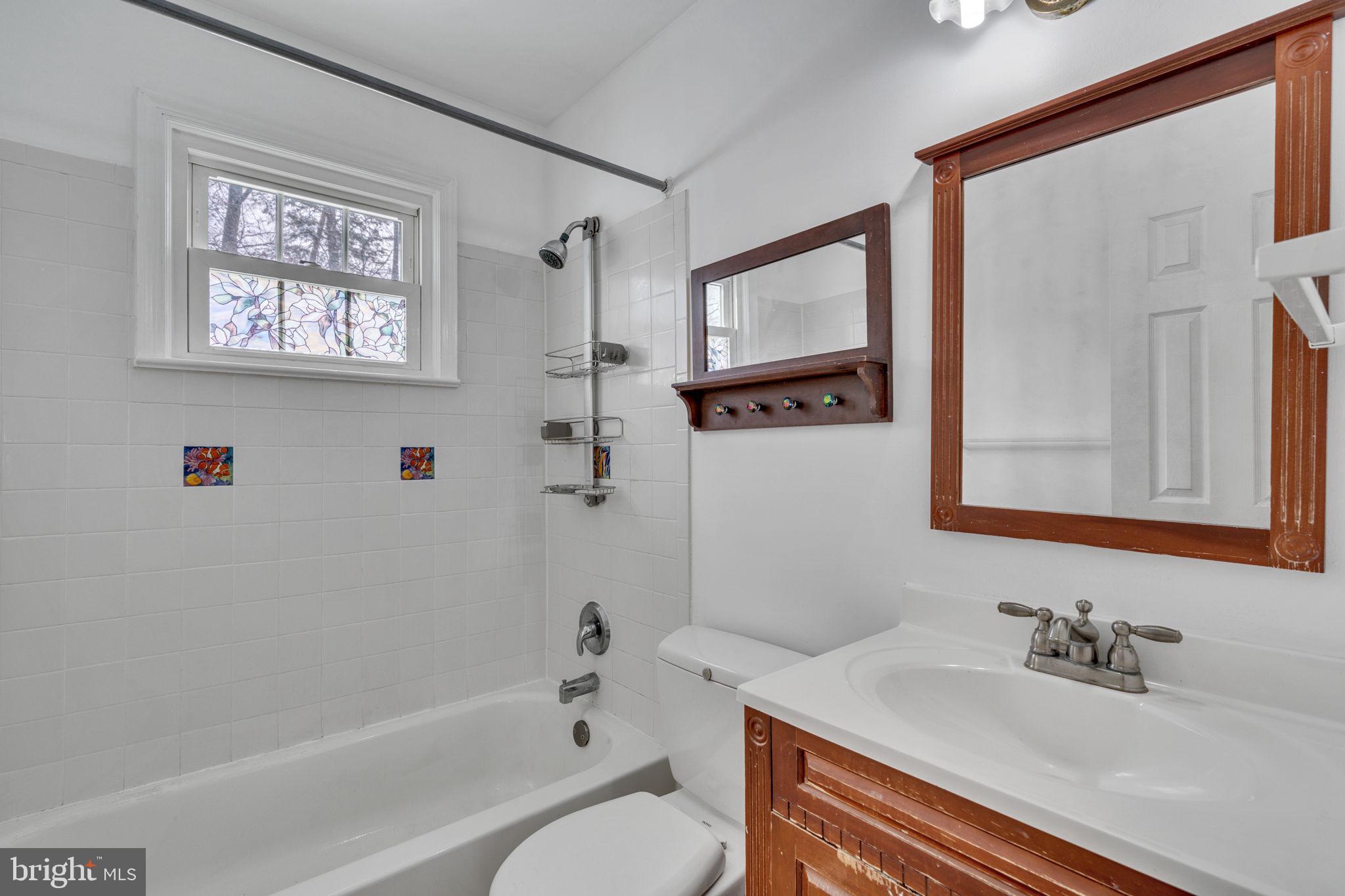 ORANGE HUNT ESTATES - Residential Lease