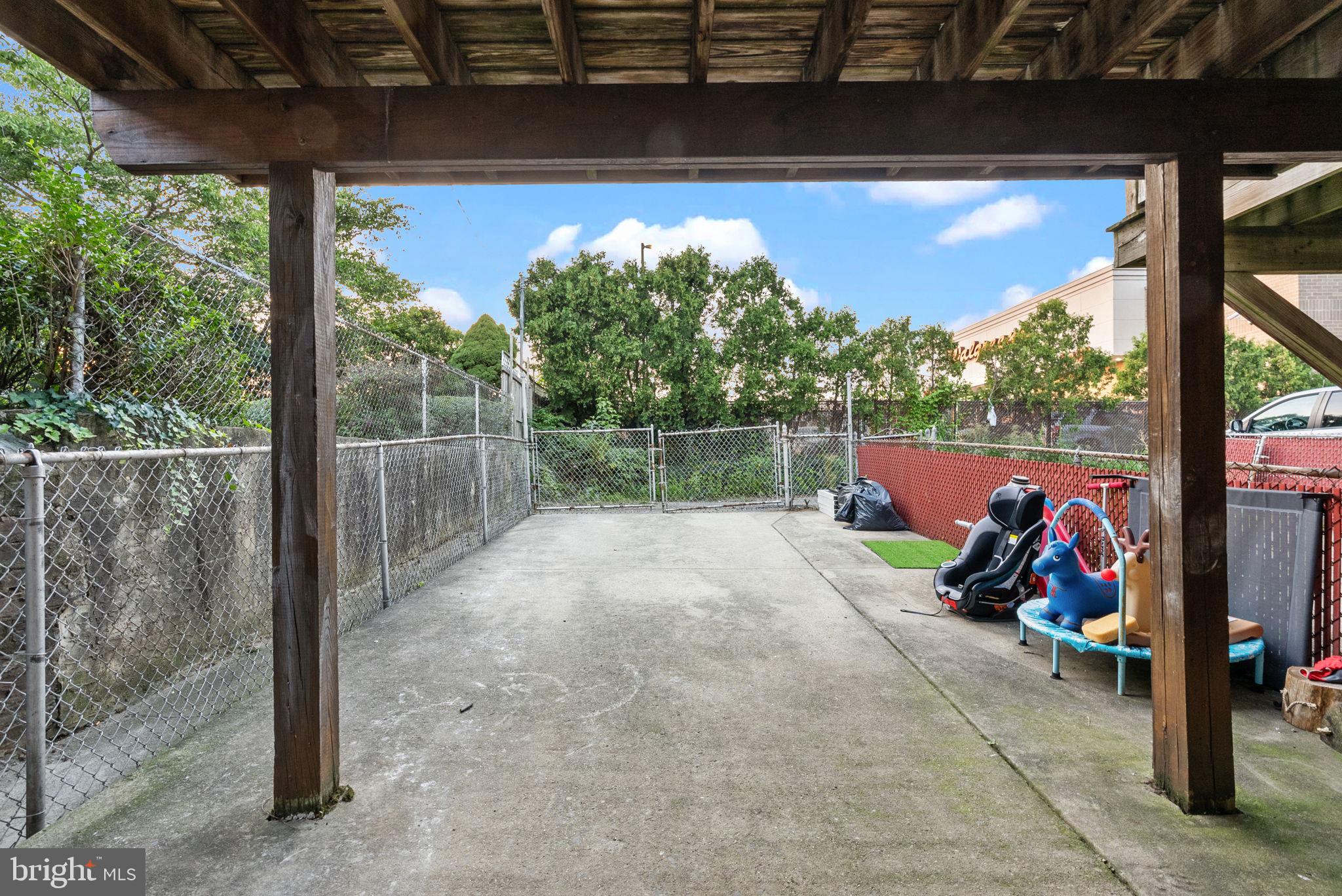 TACONY - Residential