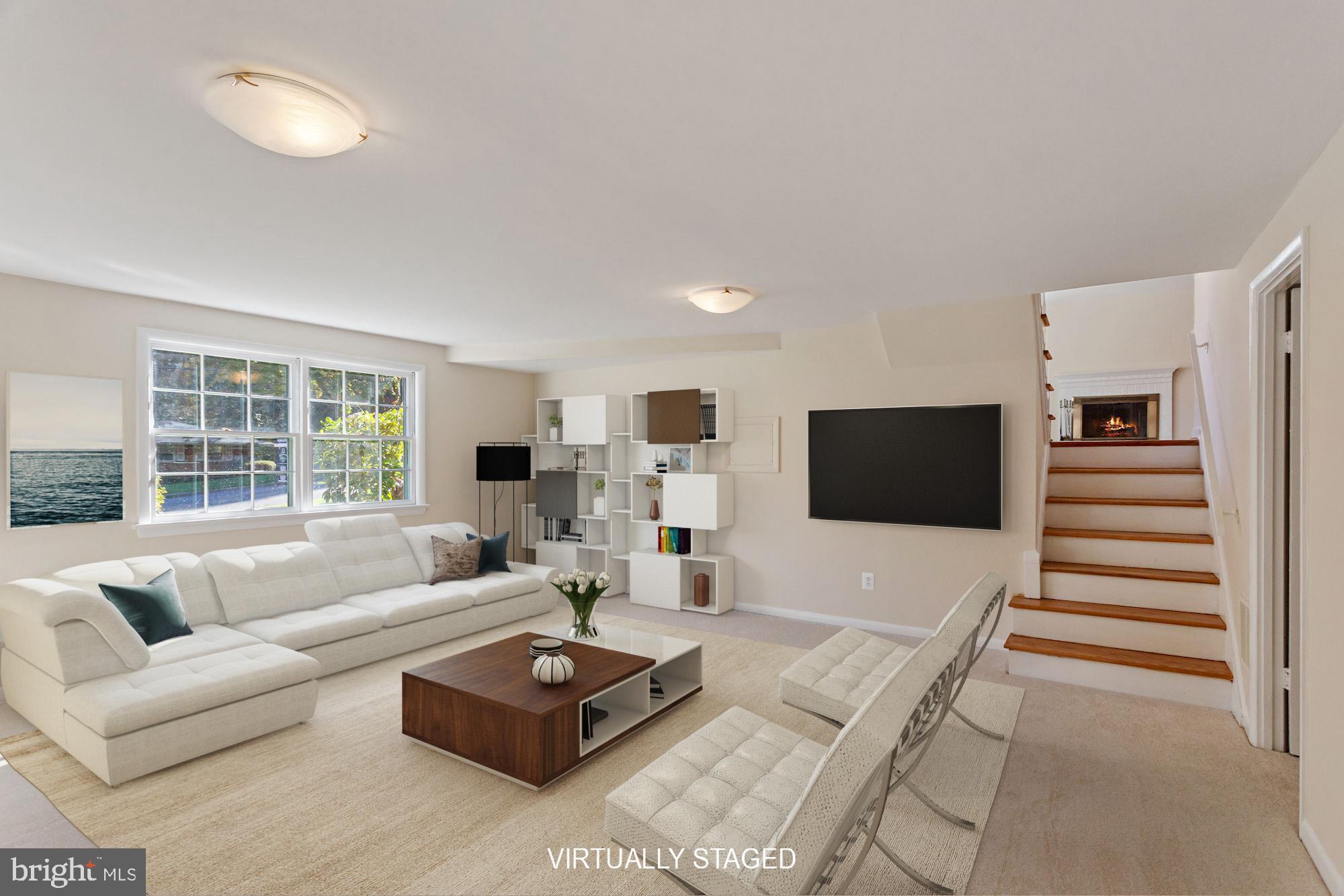 SLEEPY HOLLOW WOODS - Residential