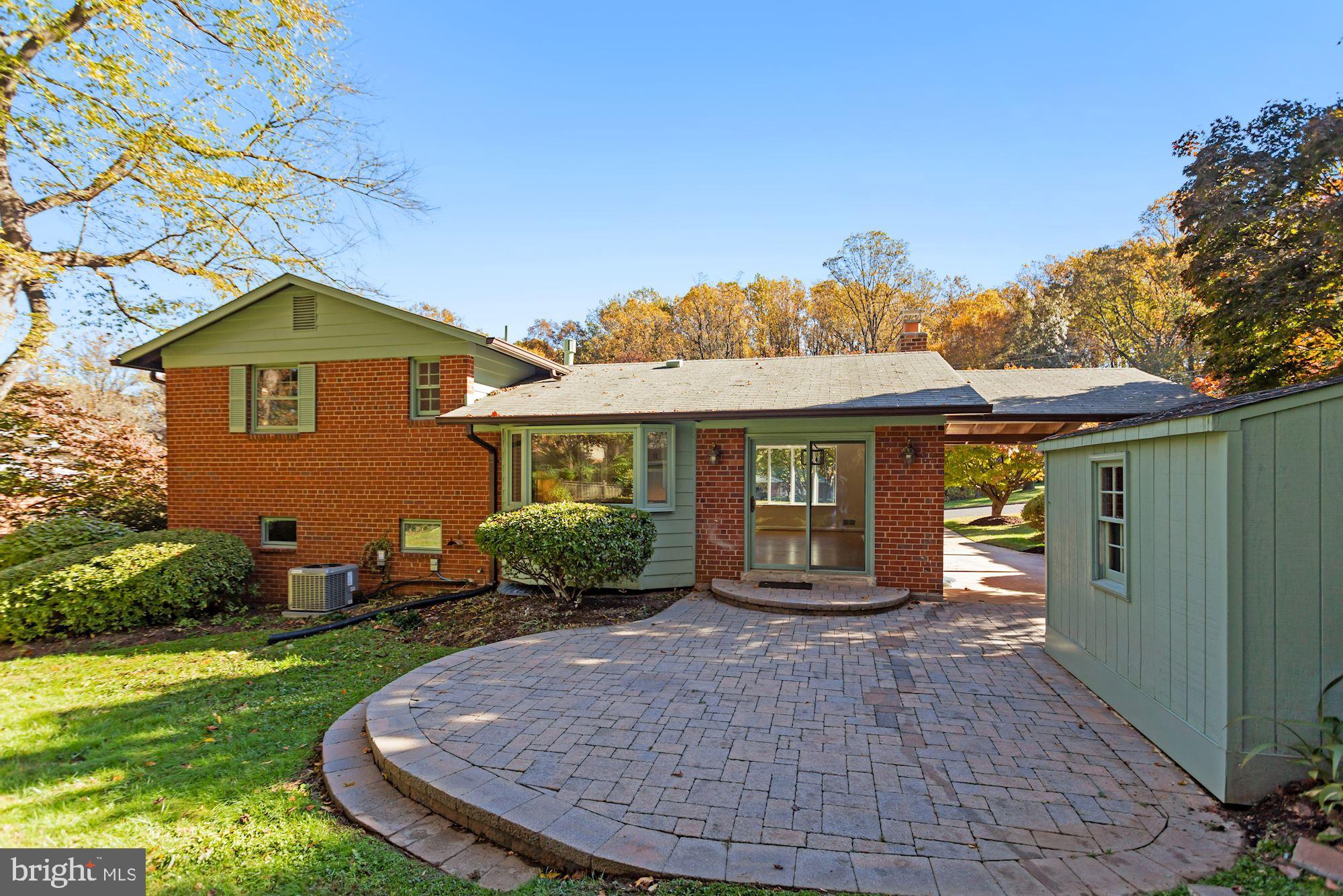 SLEEPY HOLLOW WOODS - Residential