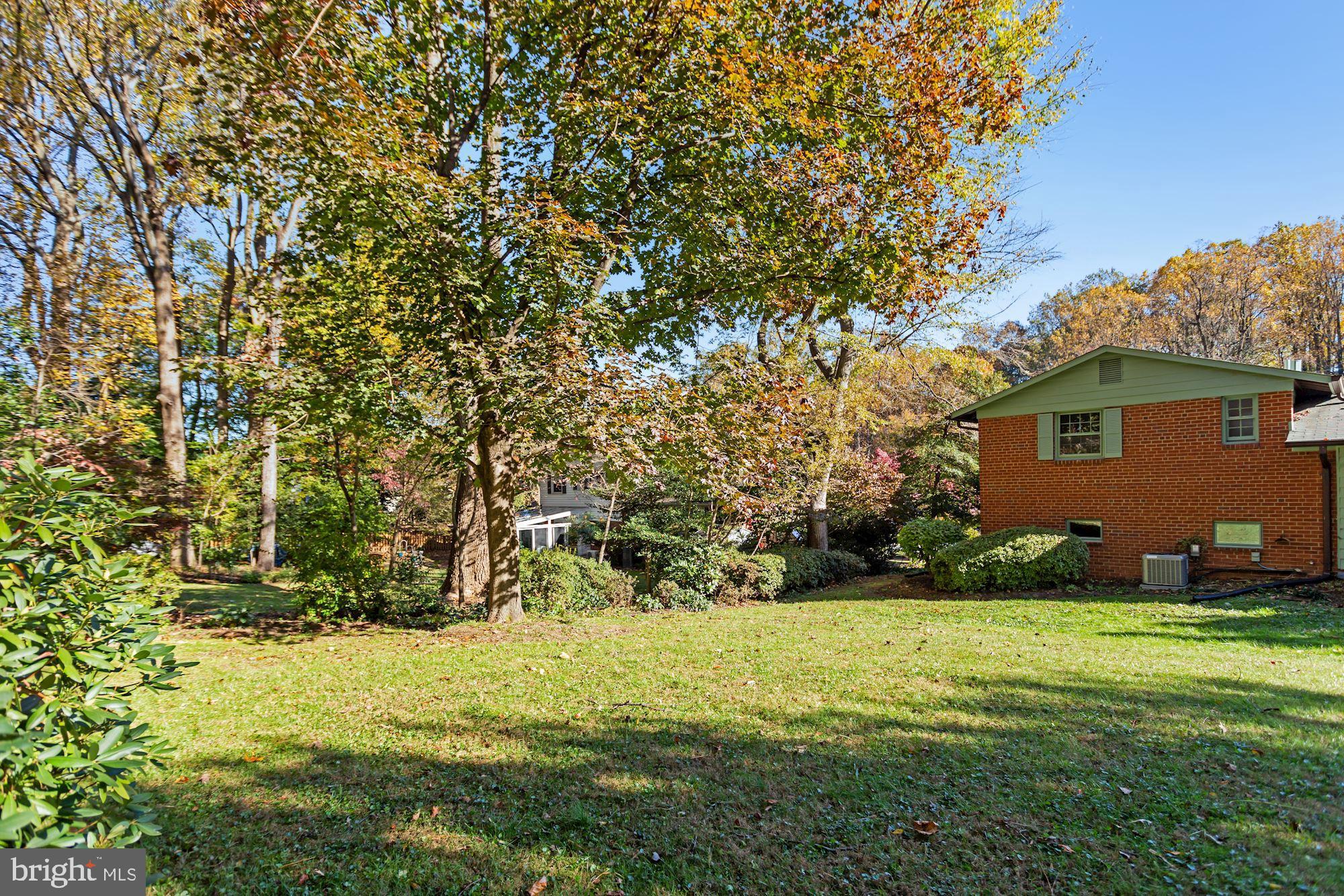 SLEEPY HOLLOW WOODS - Residential