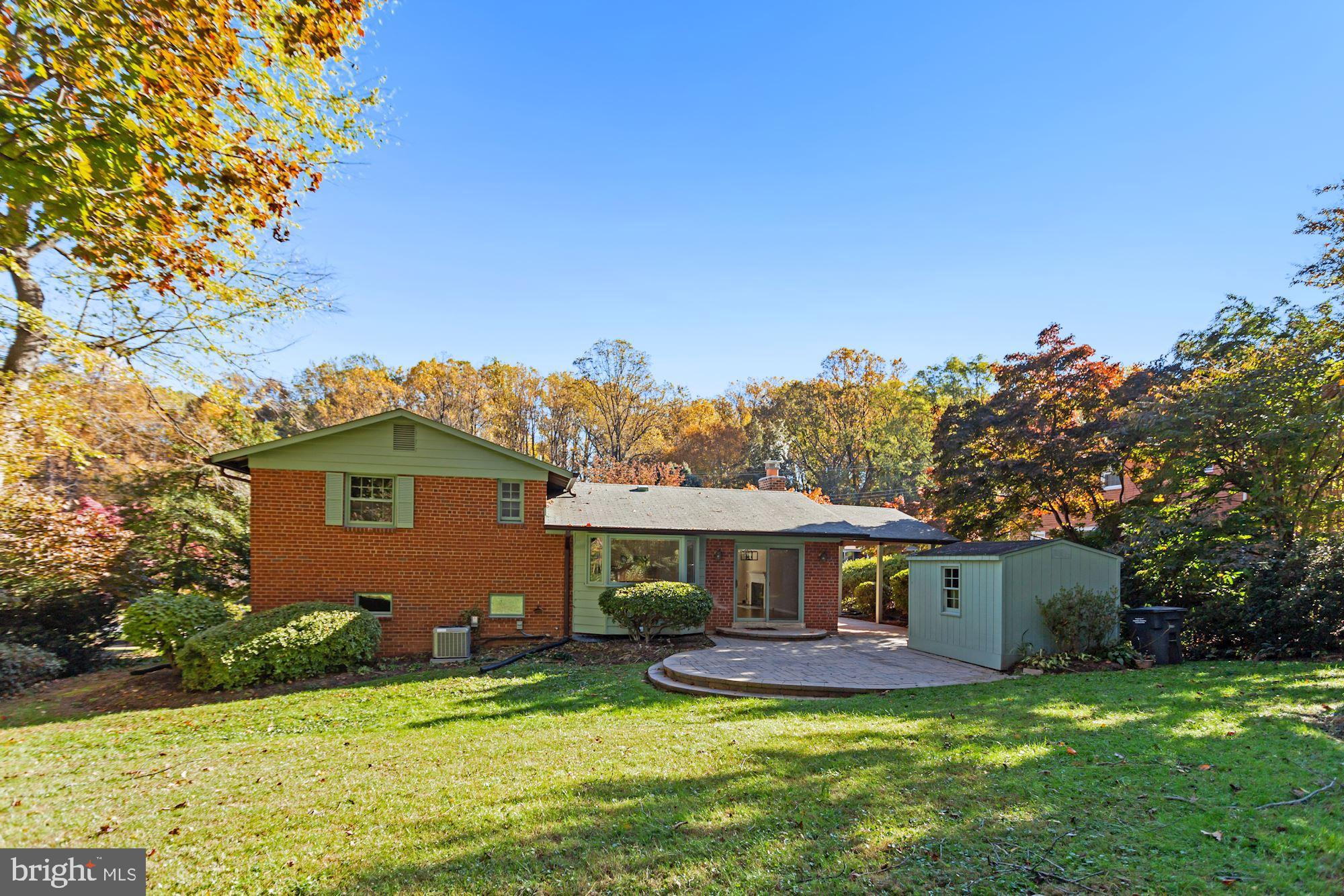 SLEEPY HOLLOW WOODS - Residential