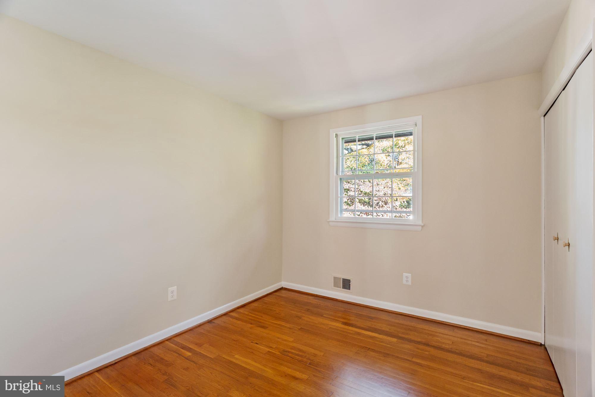 SLEEPY HOLLOW WOODS - Residential