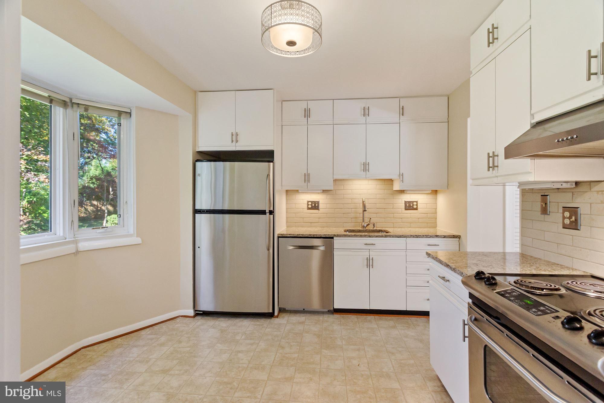 SLEEPY HOLLOW WOODS - Residential