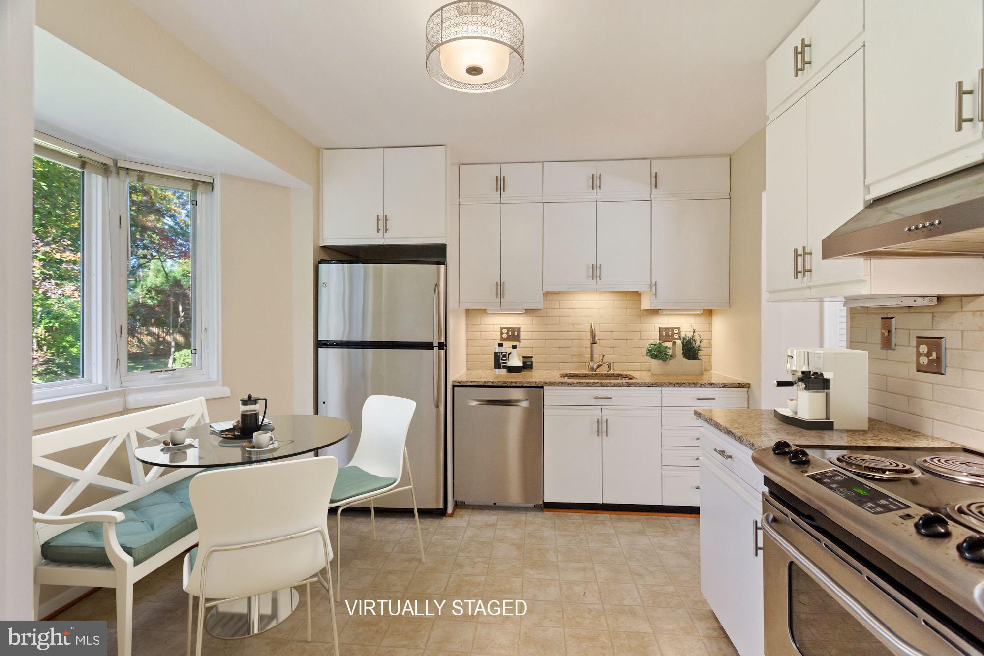 SLEEPY HOLLOW WOODS - Residential