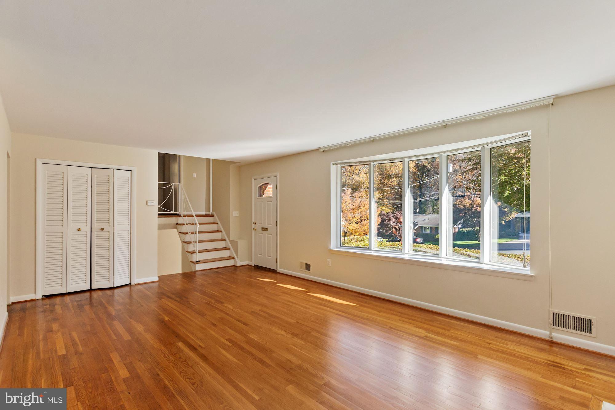 SLEEPY HOLLOW WOODS - Residential