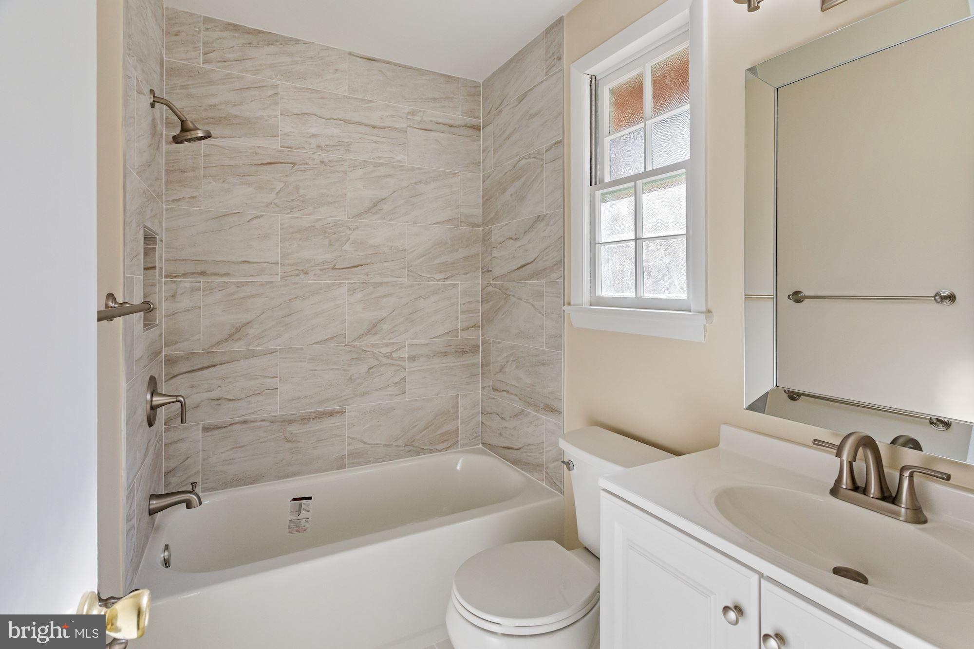 SLEEPY HOLLOW WOODS - Residential