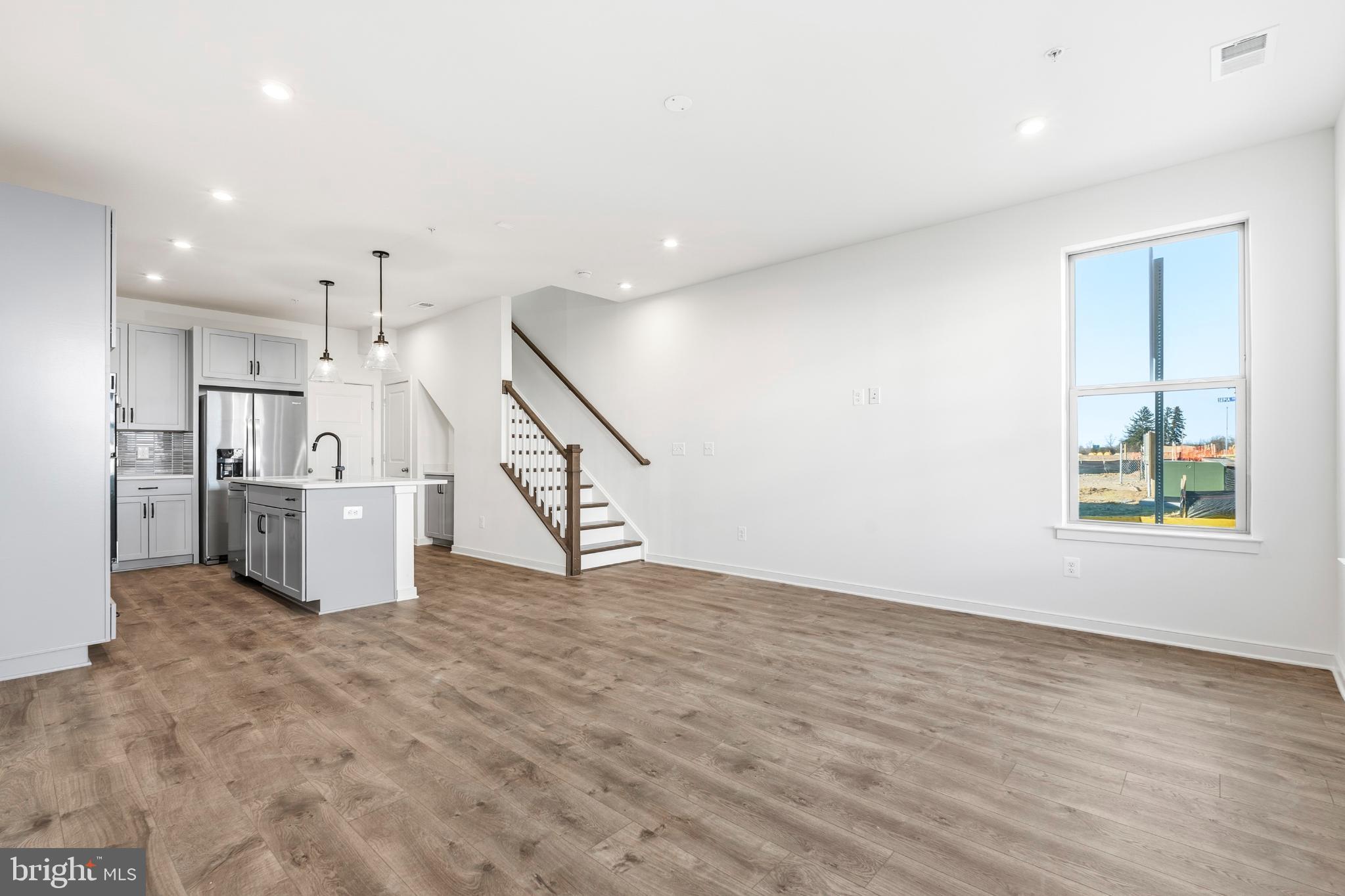 19705 MISTY MOSS SQUARE