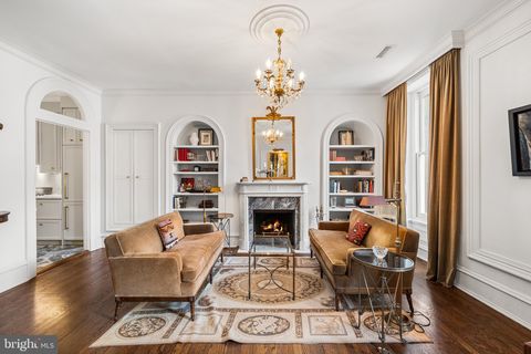 Townhouse For Rent - 2310 Spruce Street #C<br/> PHILADELPHIA, PA 19103