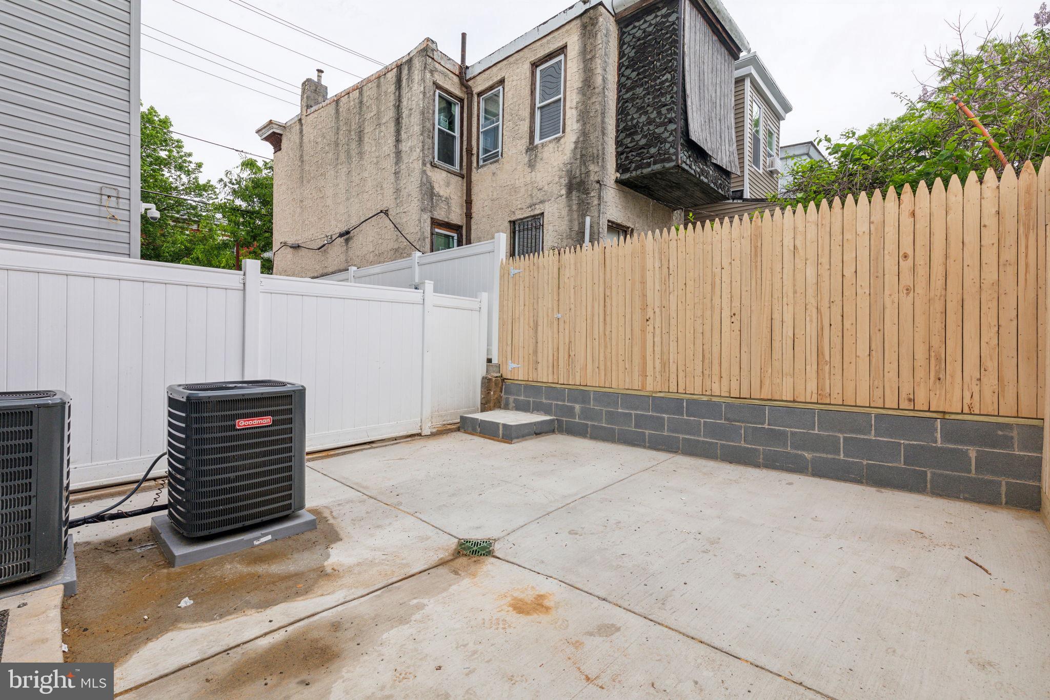 WEST KENSINGTON - Residential Lease