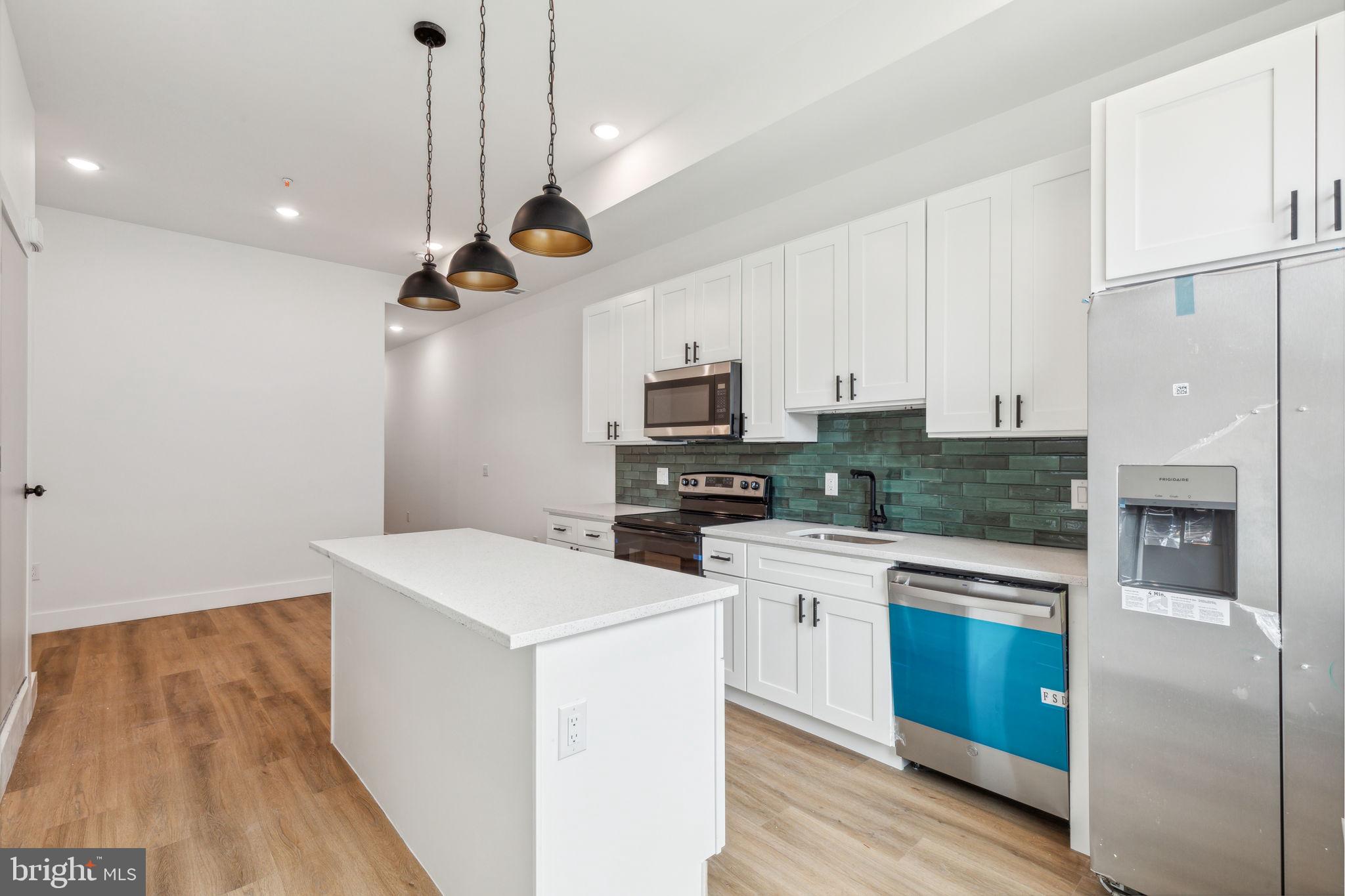 WEST KENSINGTON - Residential Lease