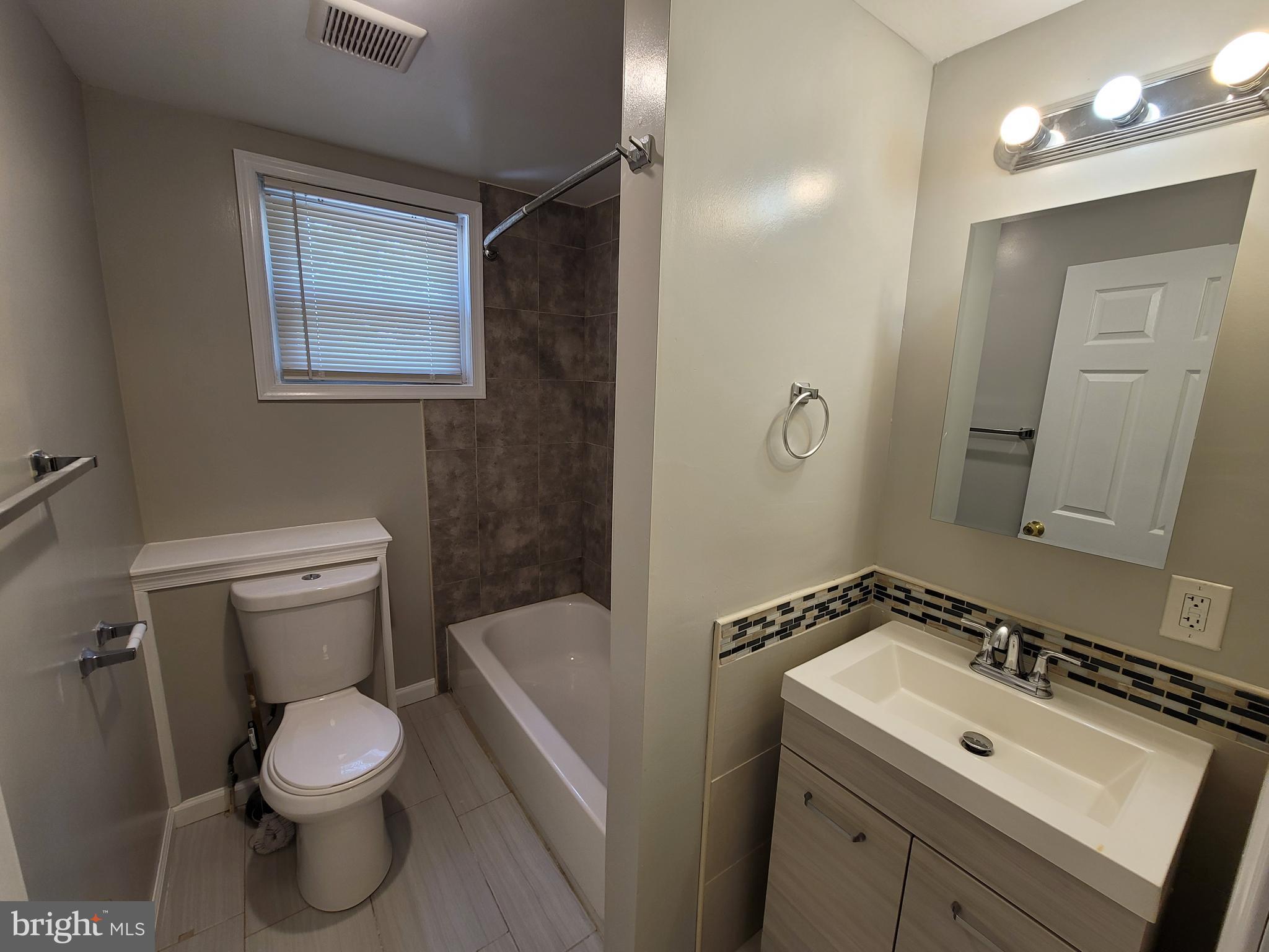 BRIDGEVIEW - GREENLAWN - Residential