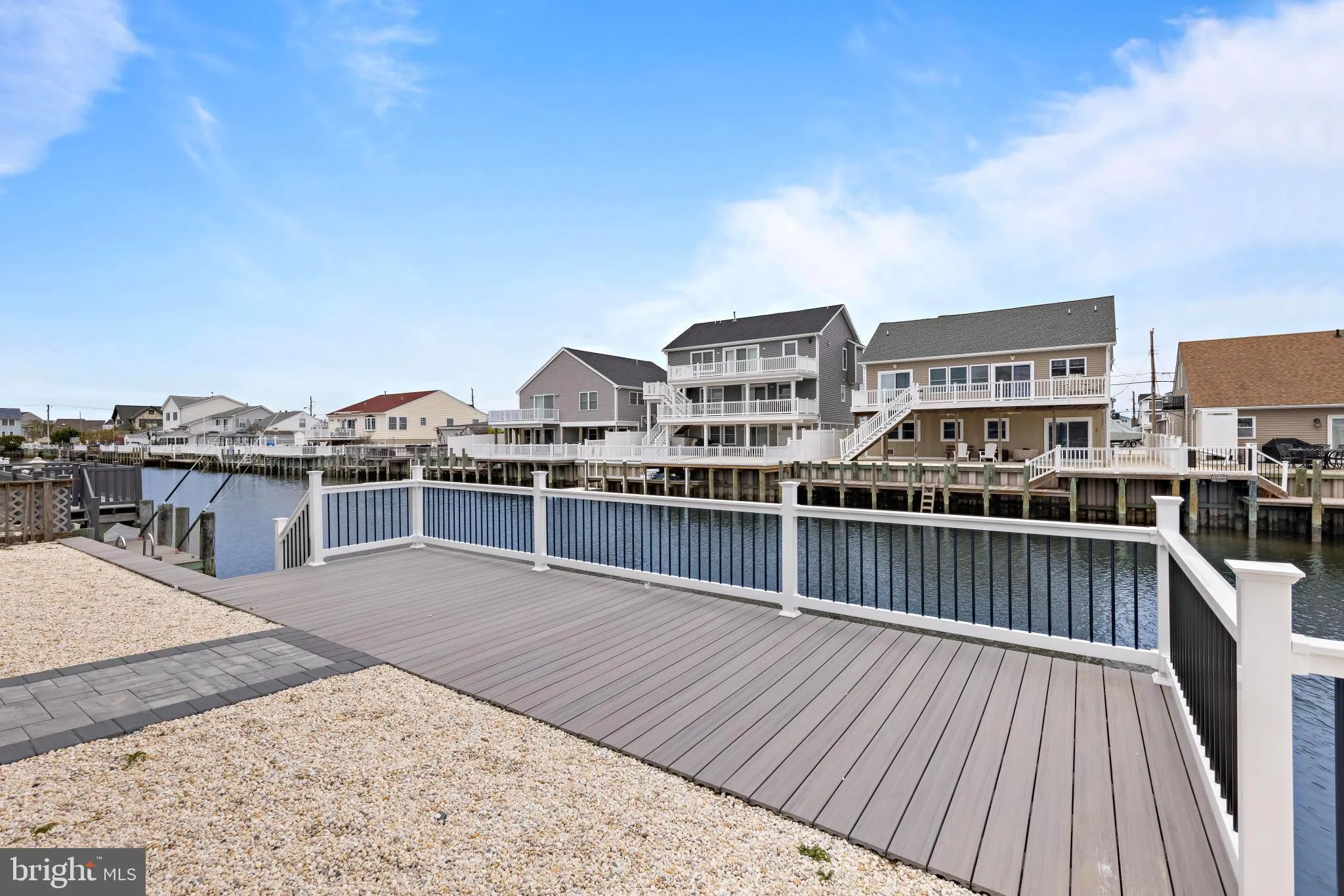 Manahawkin, New Jersey 08050, United States, 4 Bedrooms Bedrooms, ,3 BathroomsBathrooms,Residential,Active,116841