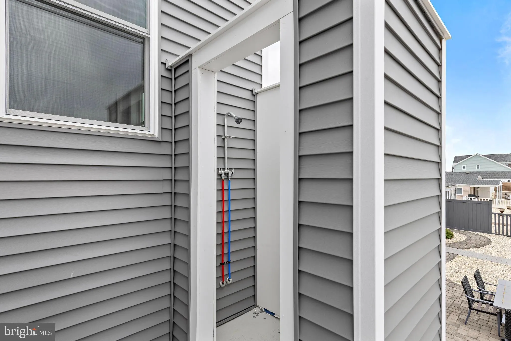 Manahawkin, New Jersey 08050, United States, 4 Bedrooms Bedrooms, ,3 BathroomsBathrooms,Residential,Active,116841