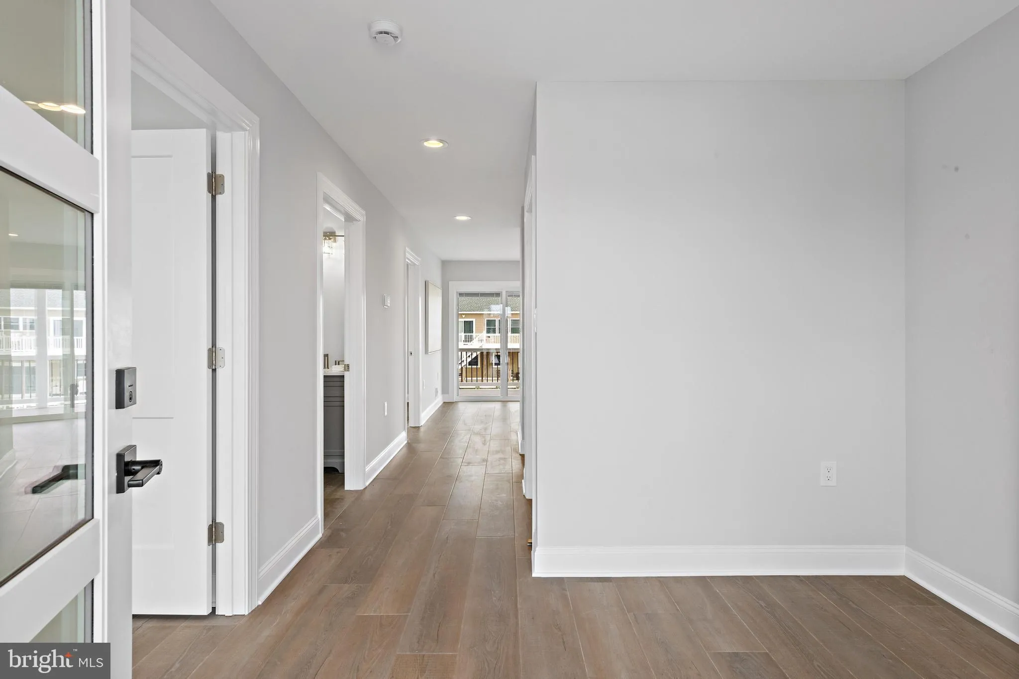 Manahawkin, New Jersey 08050, United States, 4 Bedrooms Bedrooms, ,3 BathroomsBathrooms,Residential,Active,116841