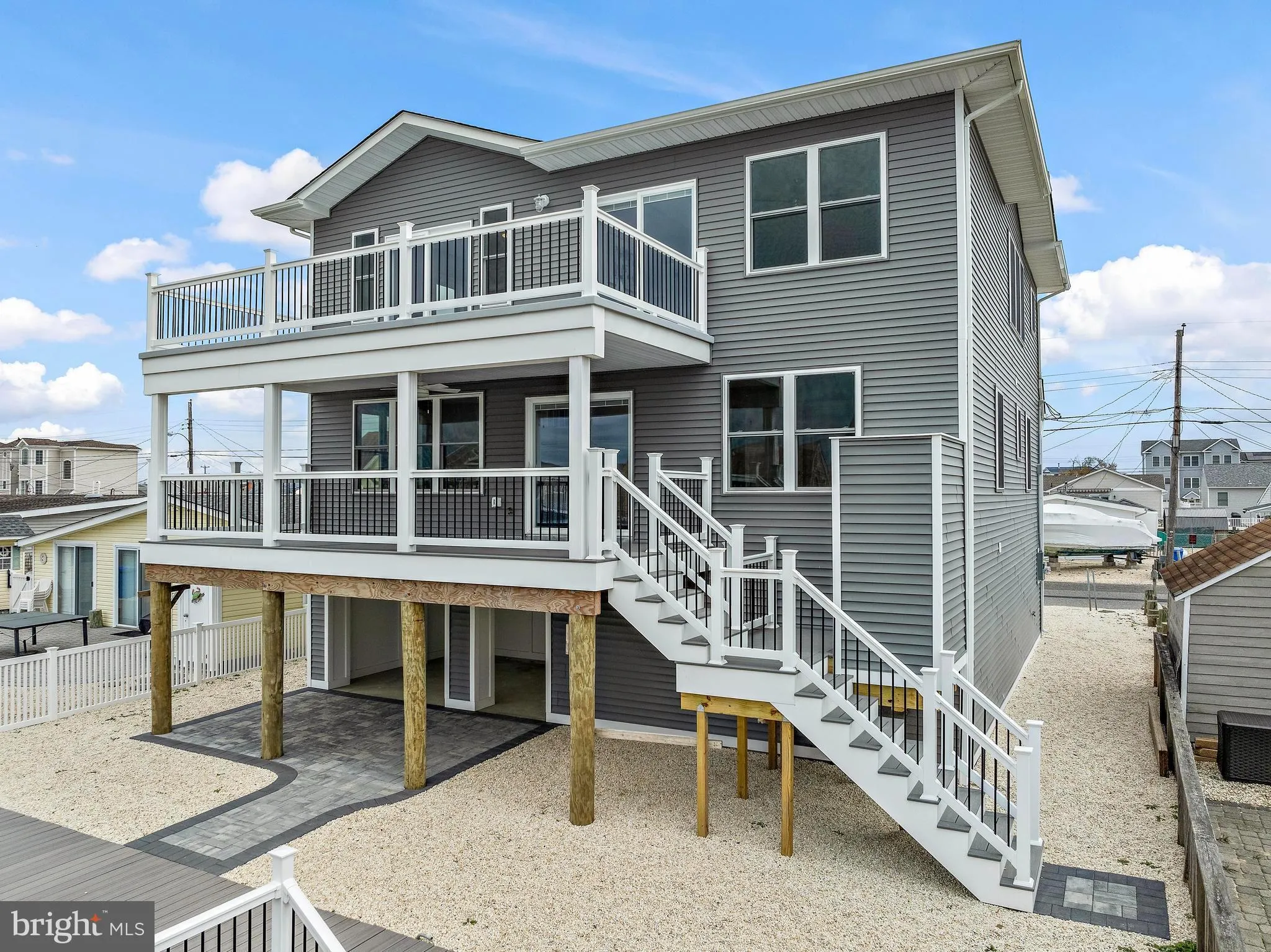 Manahawkin, New Jersey 08050, United States, 4 Bedrooms Bedrooms, ,3 BathroomsBathrooms,Residential,Active,116841