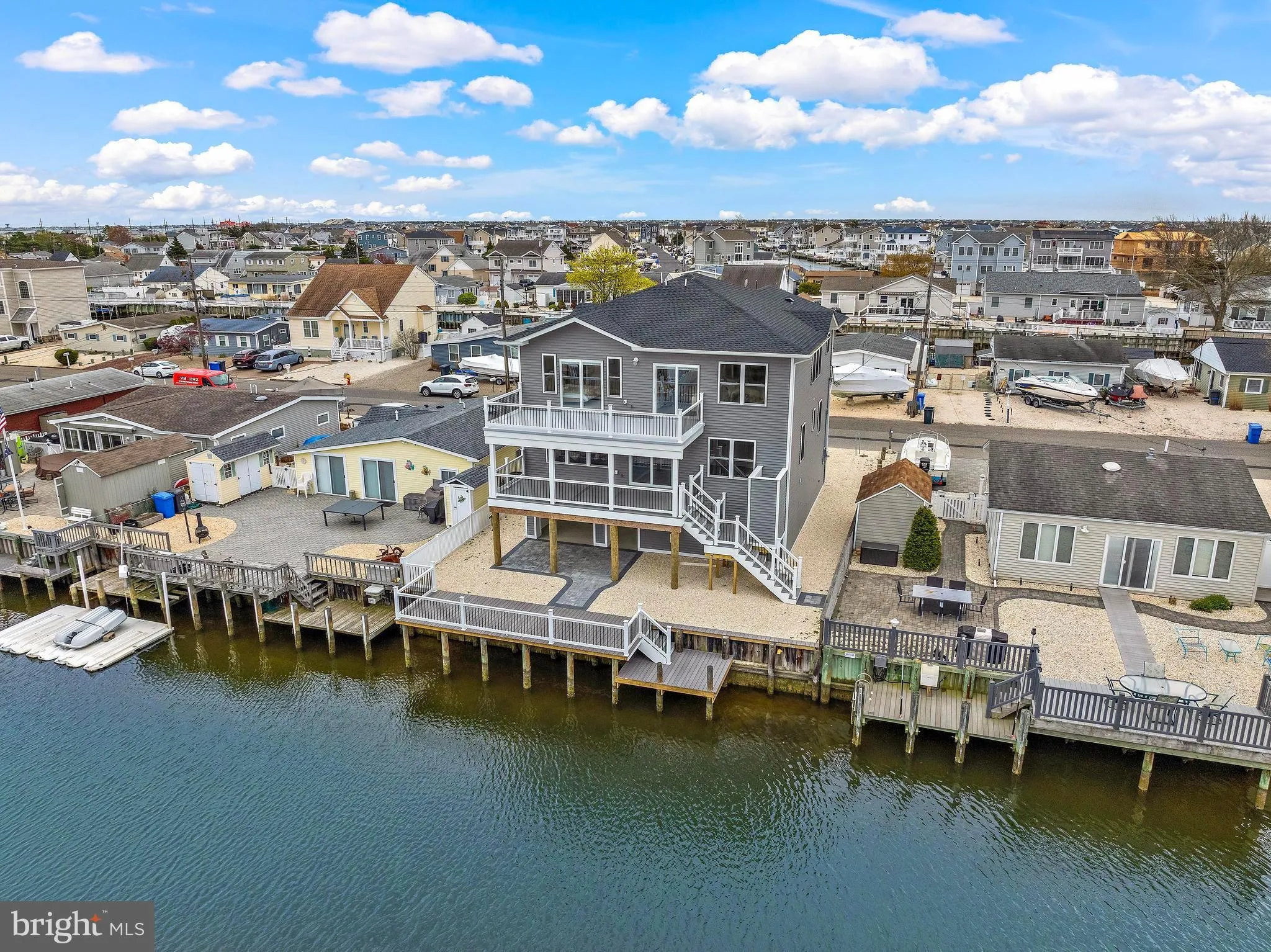 Manahawkin, New Jersey 08050, United States, 4 Bedrooms Bedrooms, ,3 BathroomsBathrooms,Residential,Active,116841