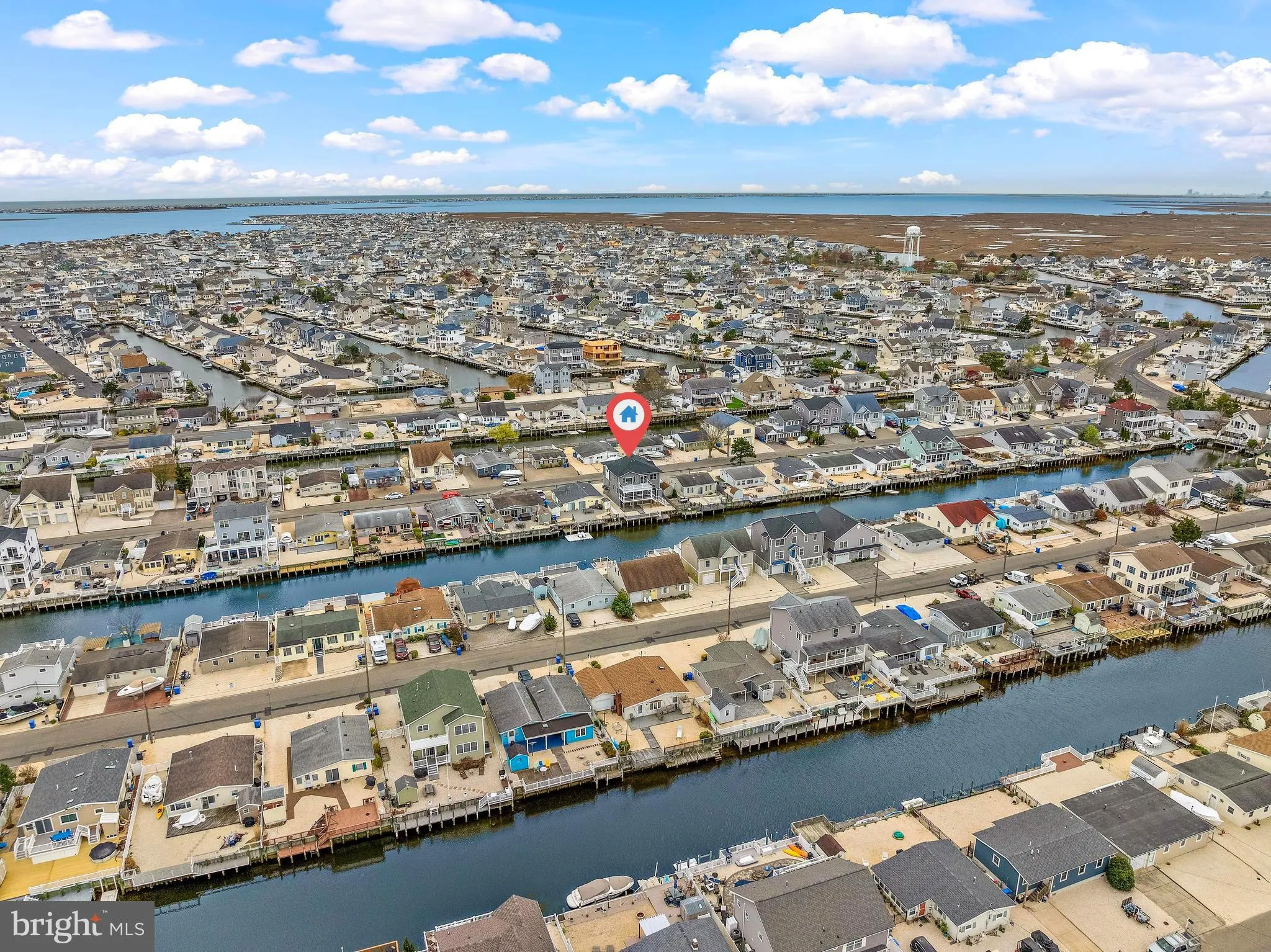 Manahawkin, New Jersey 08050, United States, 4 Bedrooms Bedrooms, ,3 BathroomsBathrooms,Residential,Active,116841