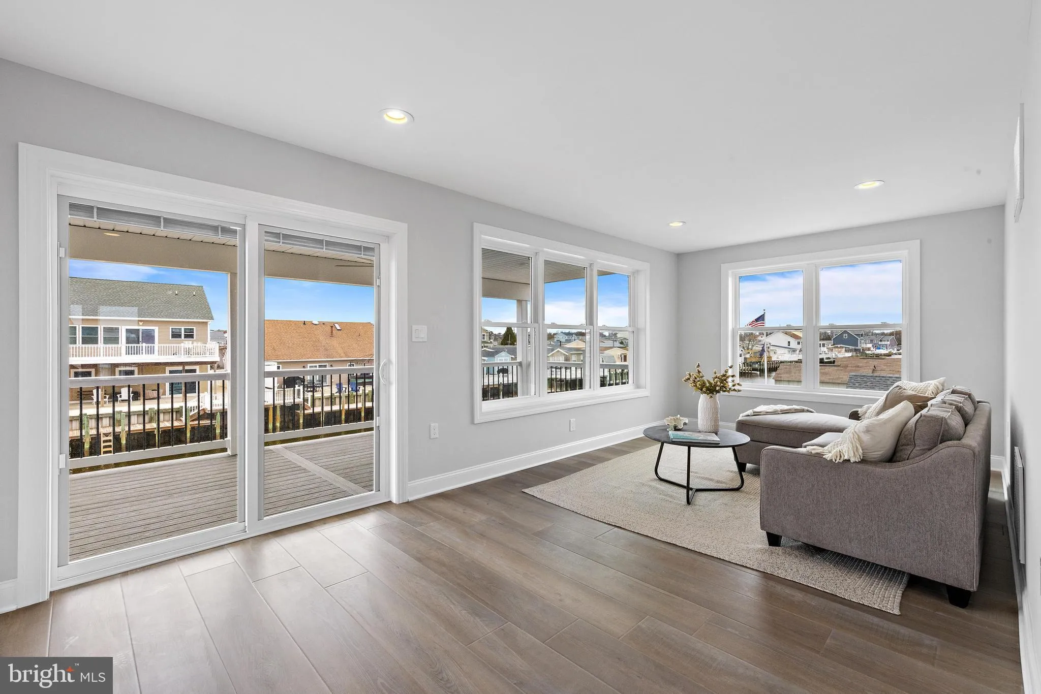 Manahawkin, New Jersey 08050, United States, 4 Bedrooms Bedrooms, ,3 BathroomsBathrooms,Residential,Active,116841