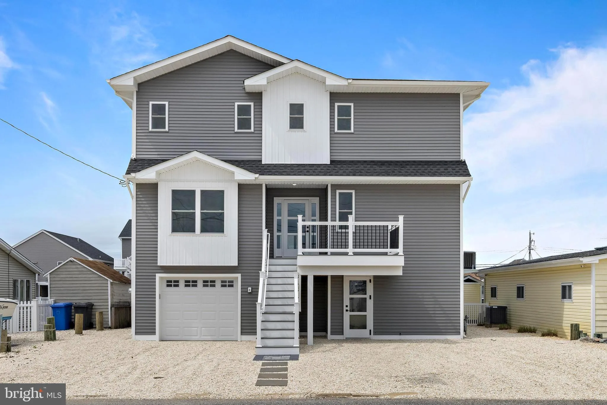 Manahawkin, New Jersey 08050, United States, 4 Bedrooms Bedrooms, ,3 BathroomsBathrooms,Residential,Active,116841