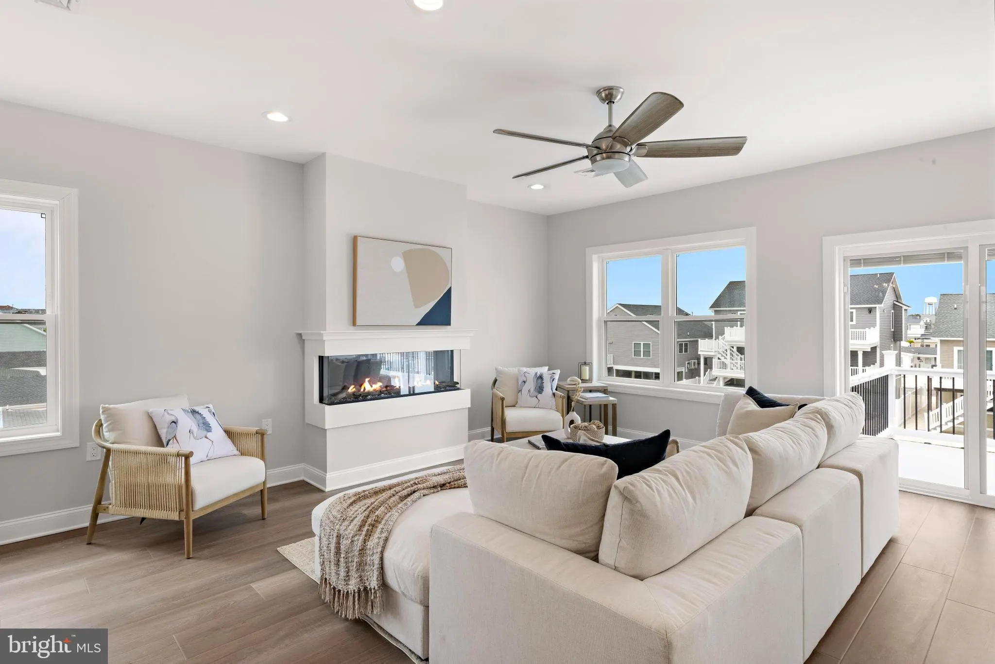 Manahawkin, New Jersey 08050, United States, 4 Bedrooms Bedrooms, ,3 BathroomsBathrooms,Residential,Active,116841