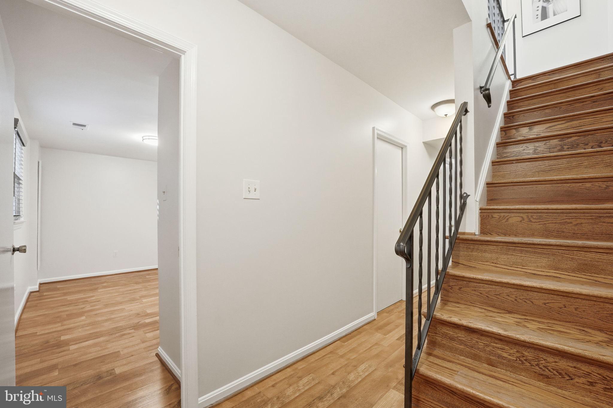 MERRIFIELD VIEW - Residential