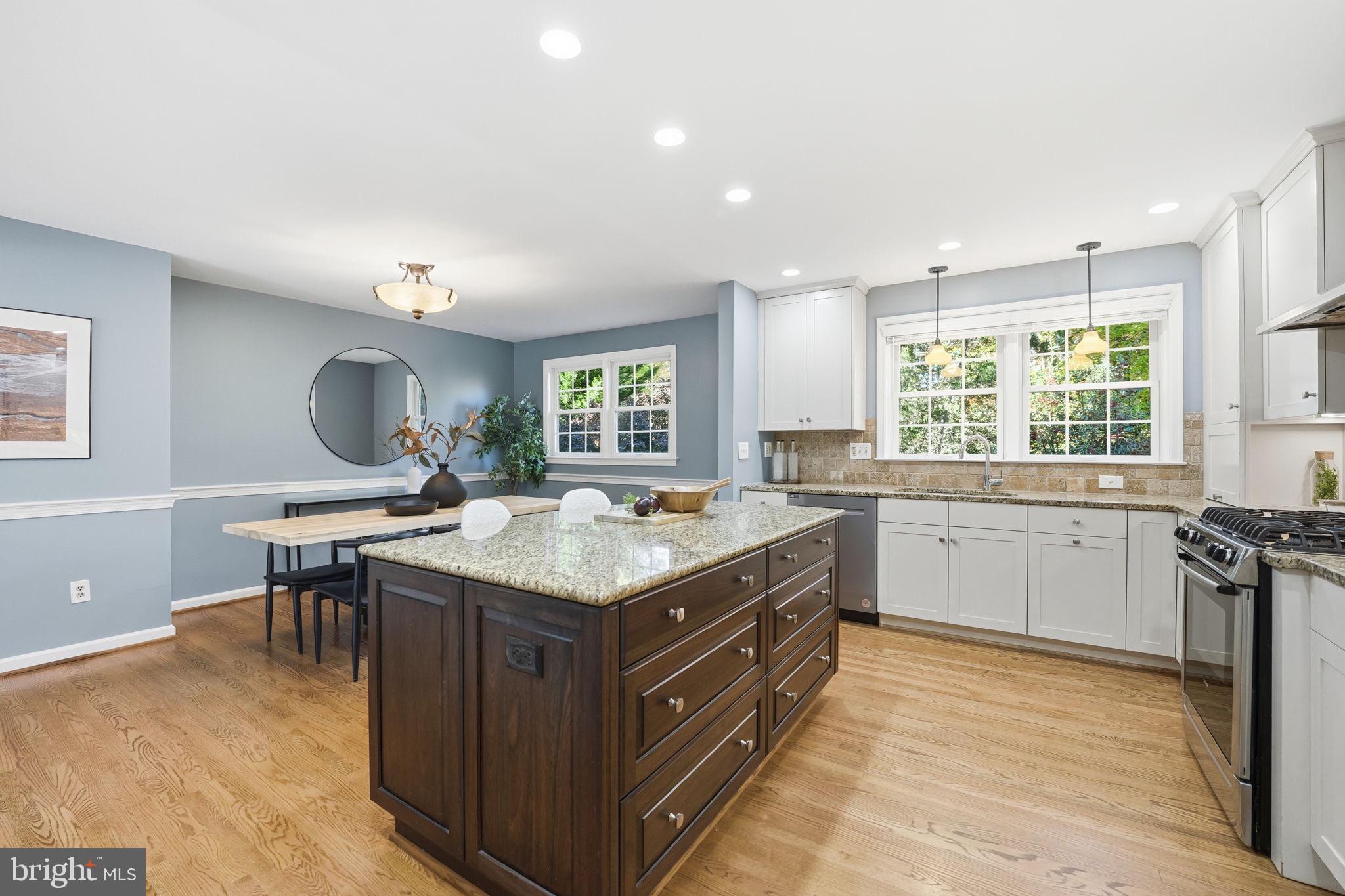 MERRIFIELD VIEW - Residential