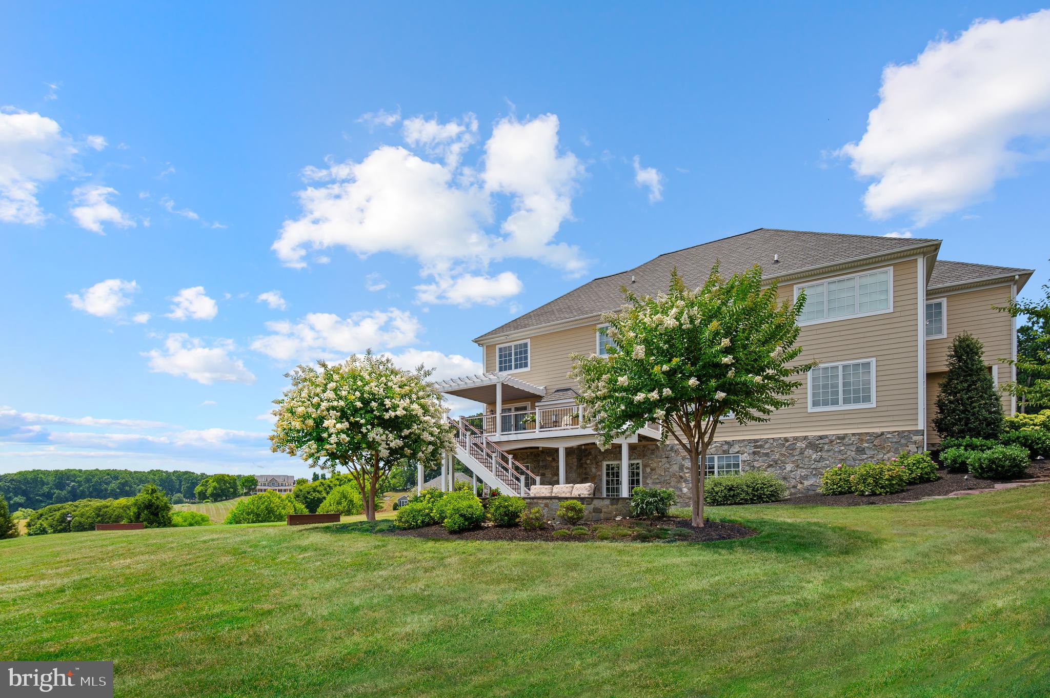 VALLEY NORTH - Residential