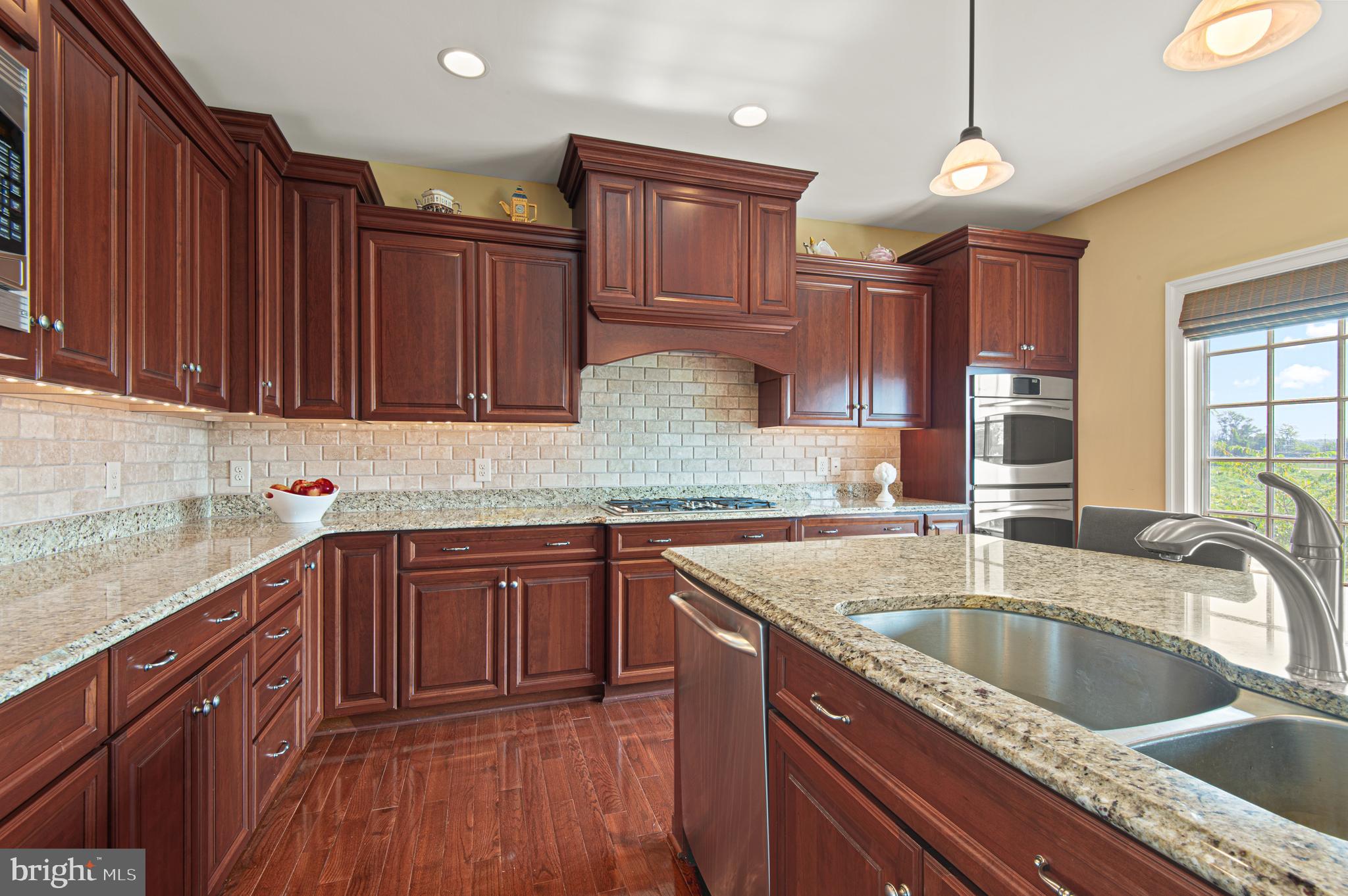 VALLEY NORTH - Residential