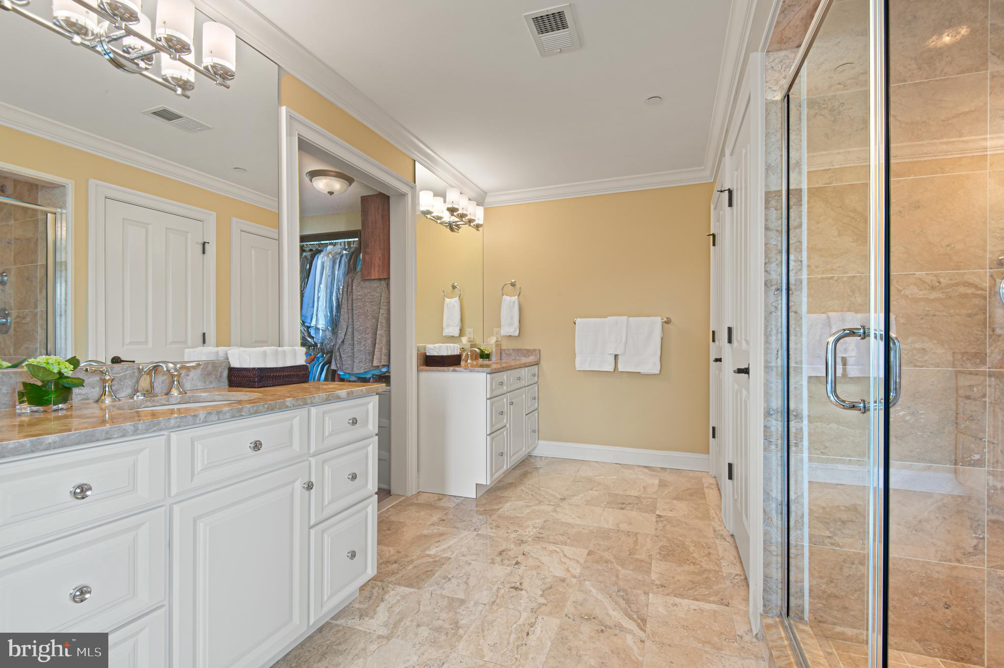 VALLEY NORTH - Residential